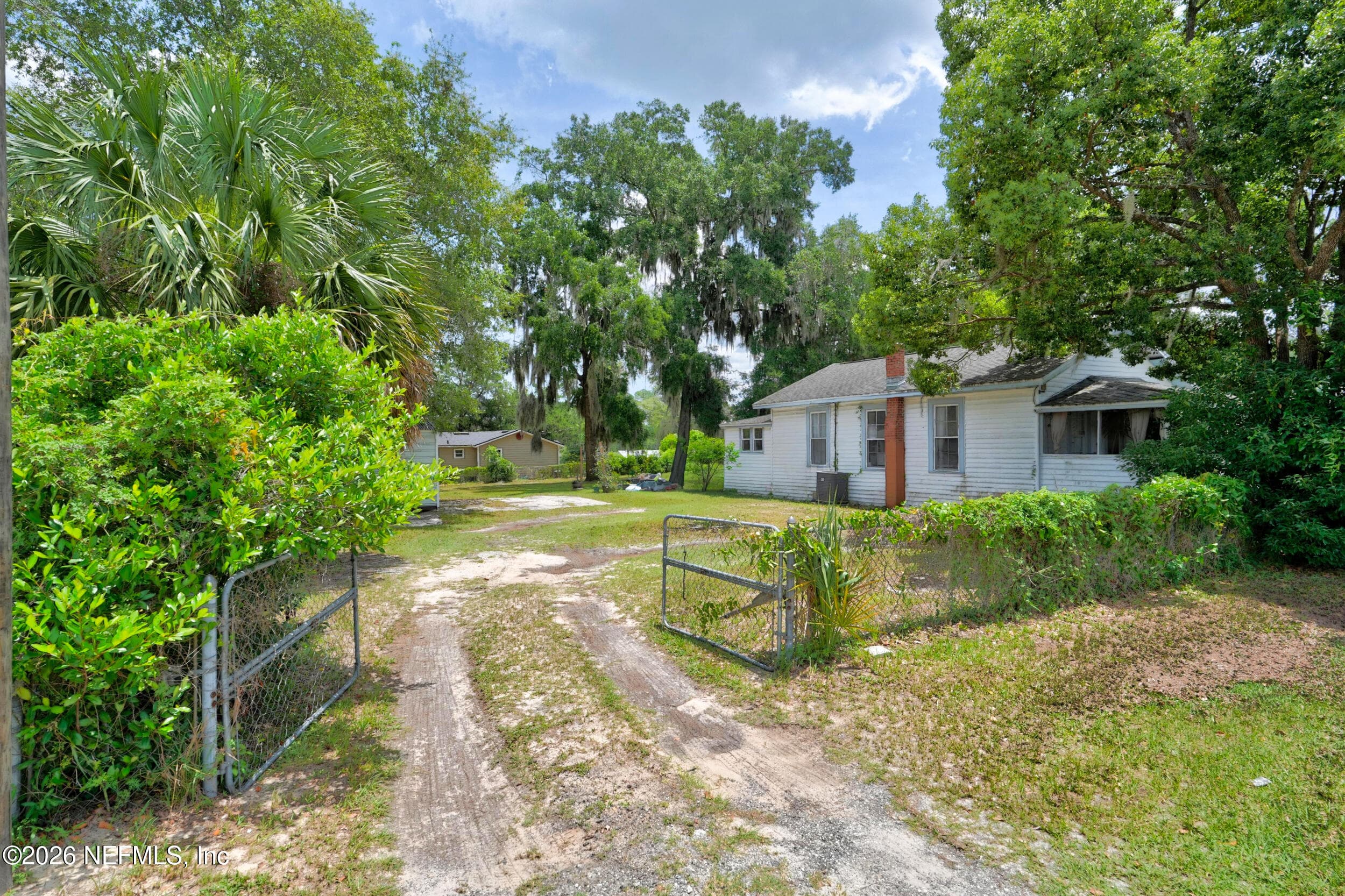 2 N OAKRIDGE Avenue, Green Cove Springs — photo 2