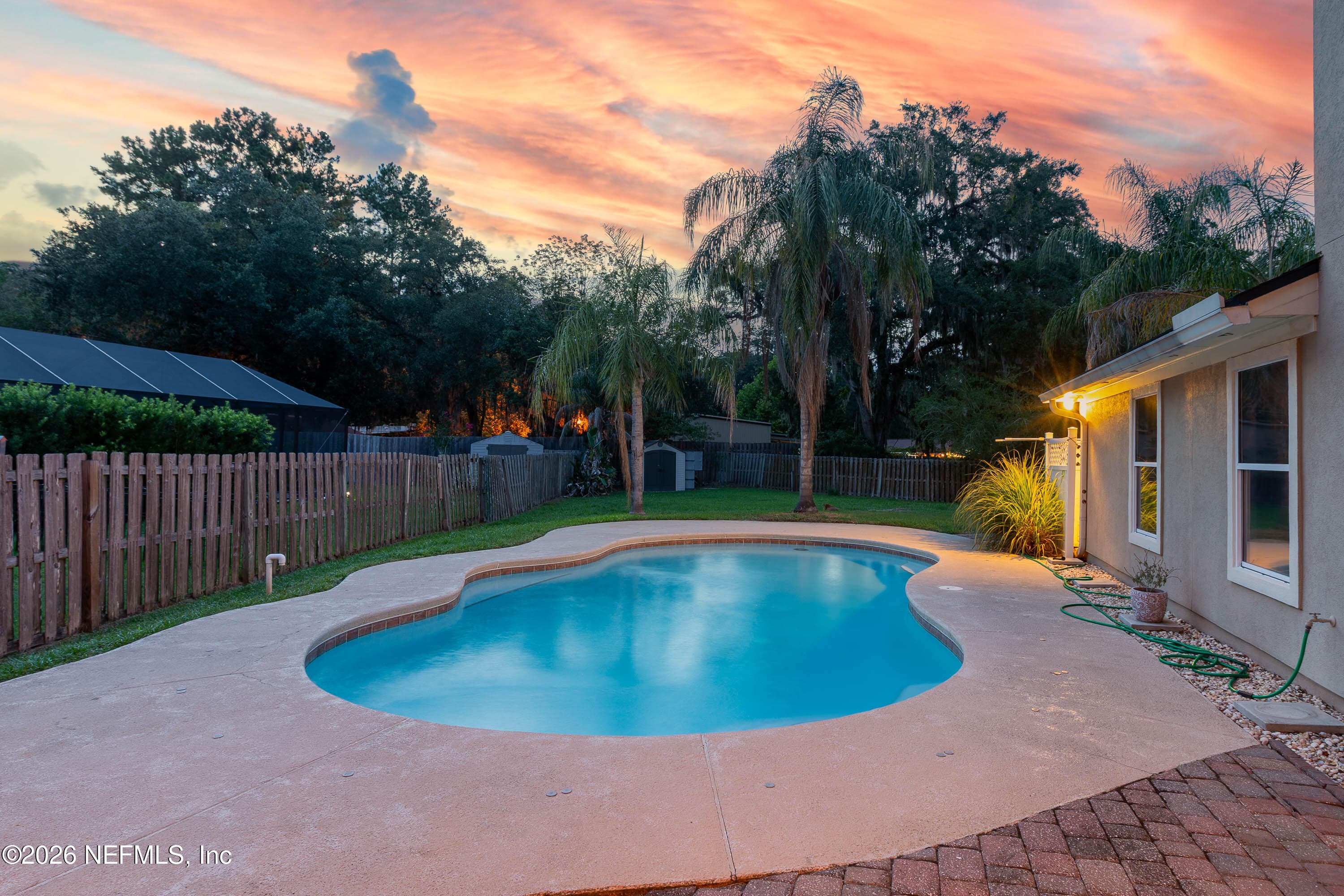 12008 RISING OAKS Drive, Jacksonville — photo 3