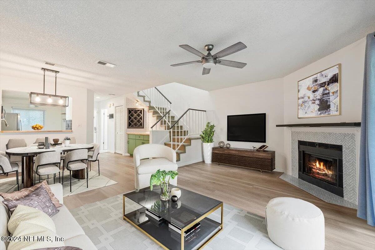 7701 BAYMEADOWS Circle W 1124, Jacksonville — exterior