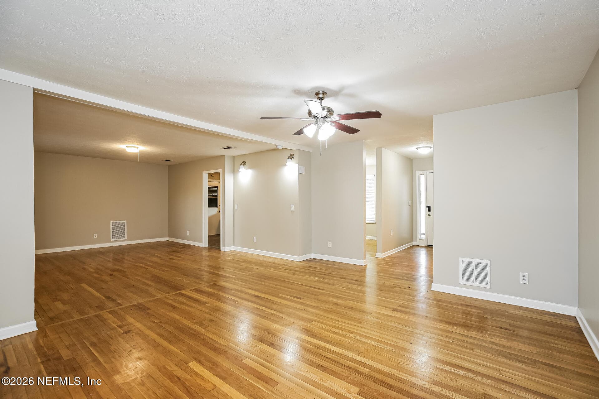 1321 GRANDVIEW Drive, Jacksonville — photo 3