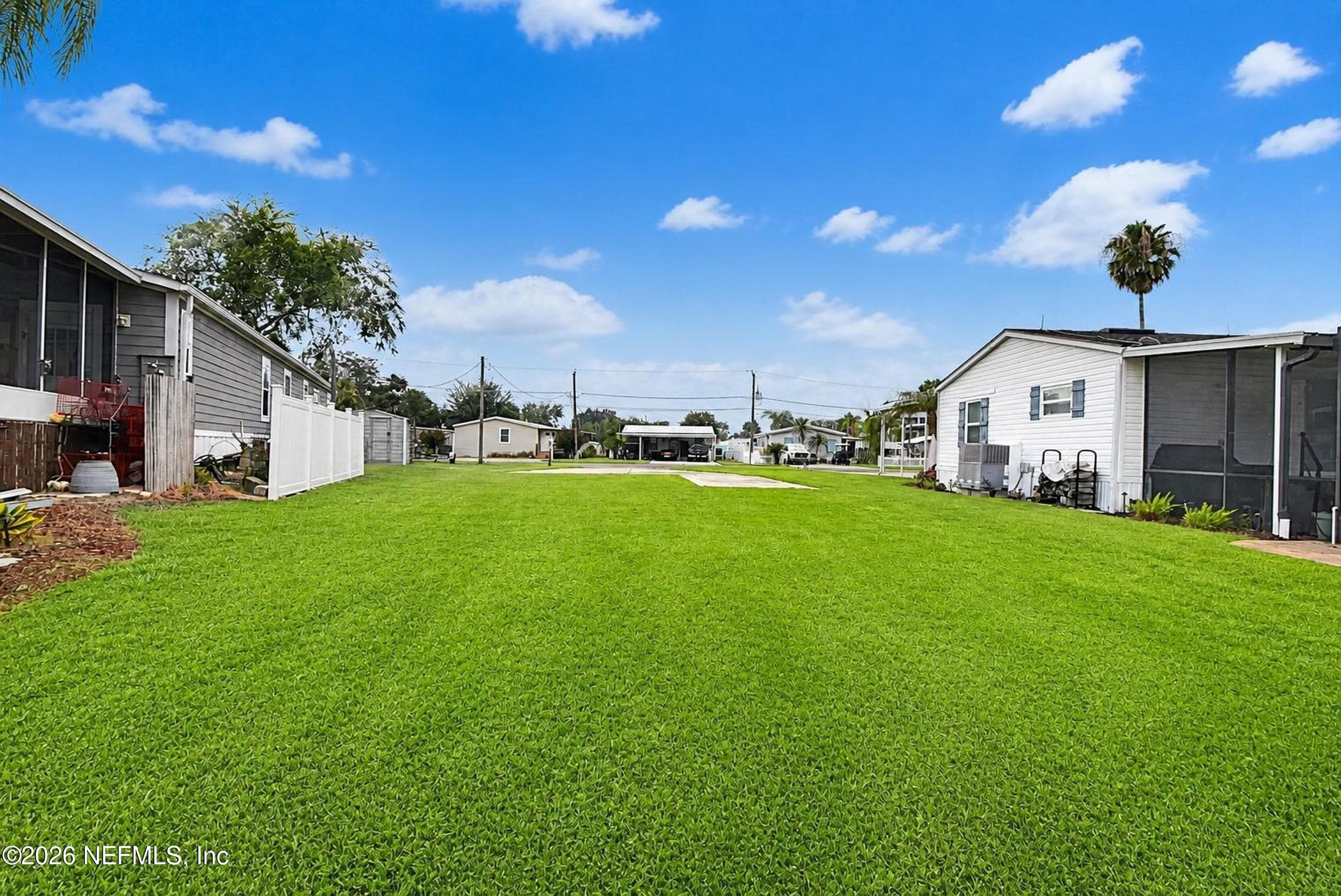 25 SCOTT Street, Welaka, FL 32193, Welaka — photo 2