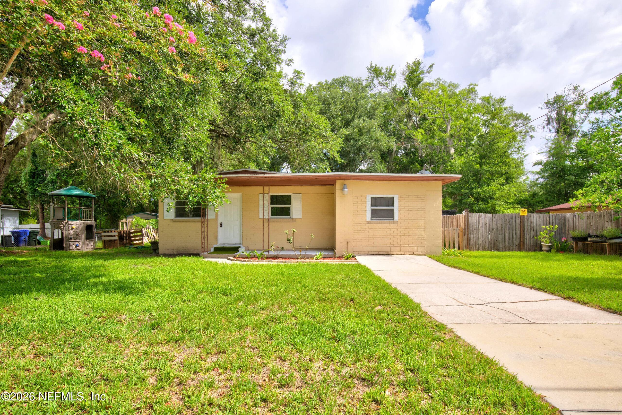 845 FLOYD Circle N, Orange Park — exterior