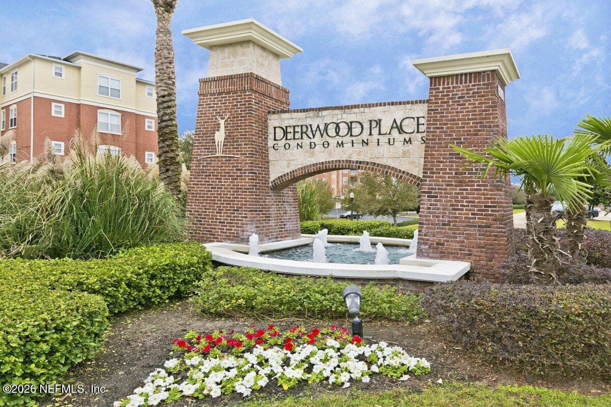 4480 DEERWOOD LAKE PARKWAY 458, Jacksonville, FL 32216, Jacksonville — exterior