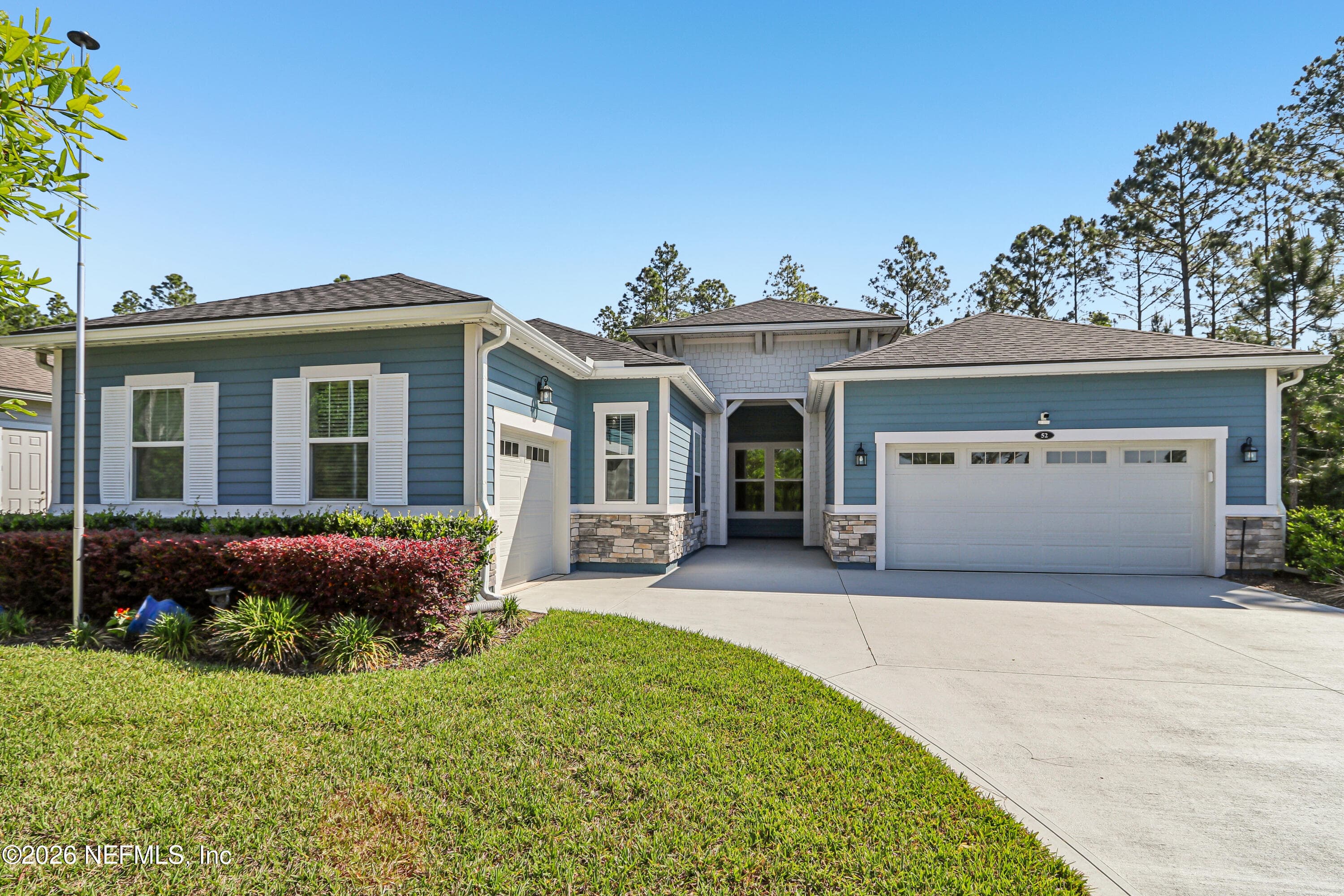 52 TERRA OAKS Drive, St. Johns — exterior
