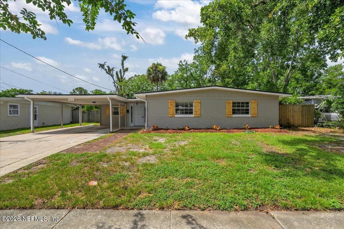 8712 MATHONIA Avenue, Jacksonville — exterior