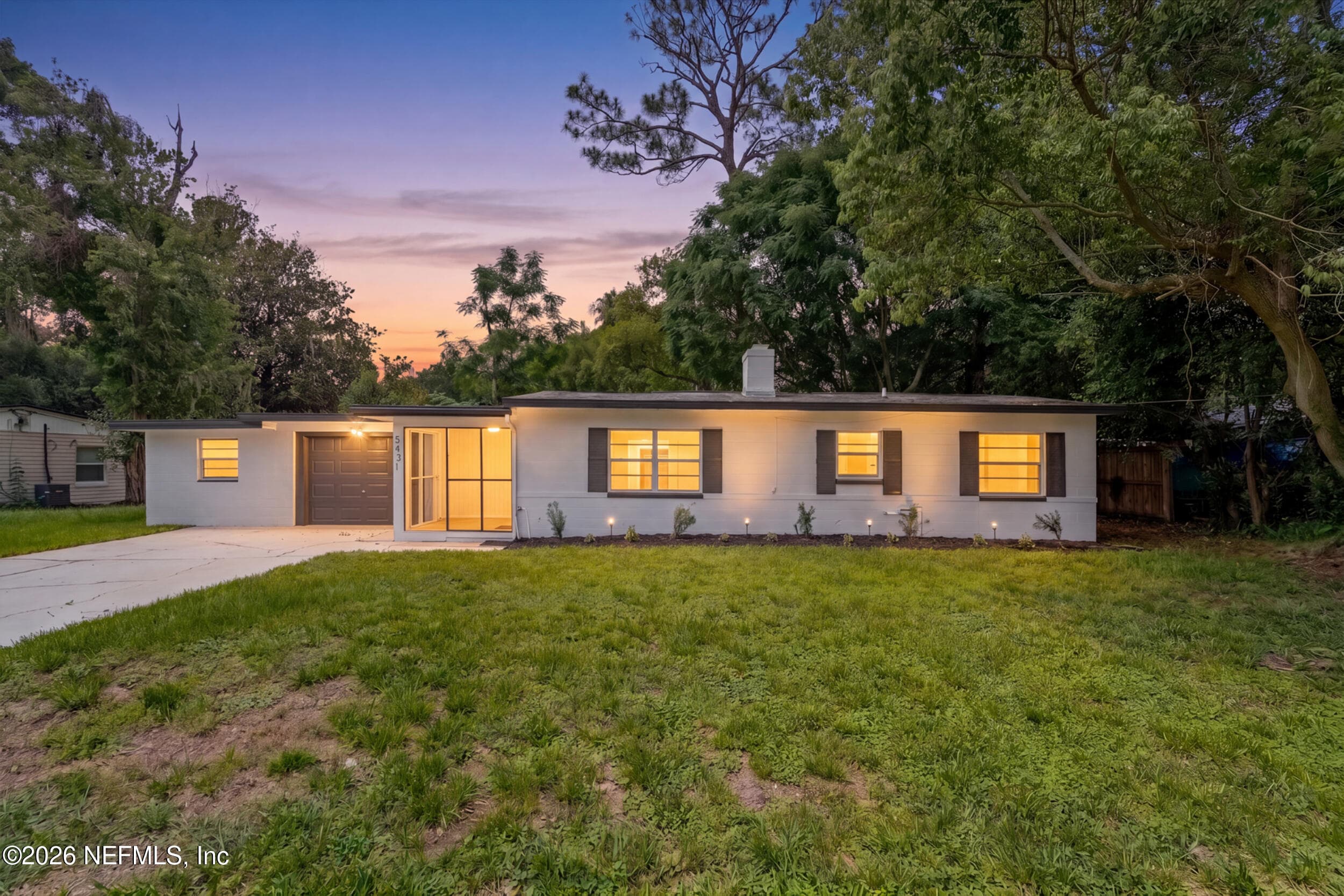 5431 RIVER FOREST Drive, Jacksonville — exterior