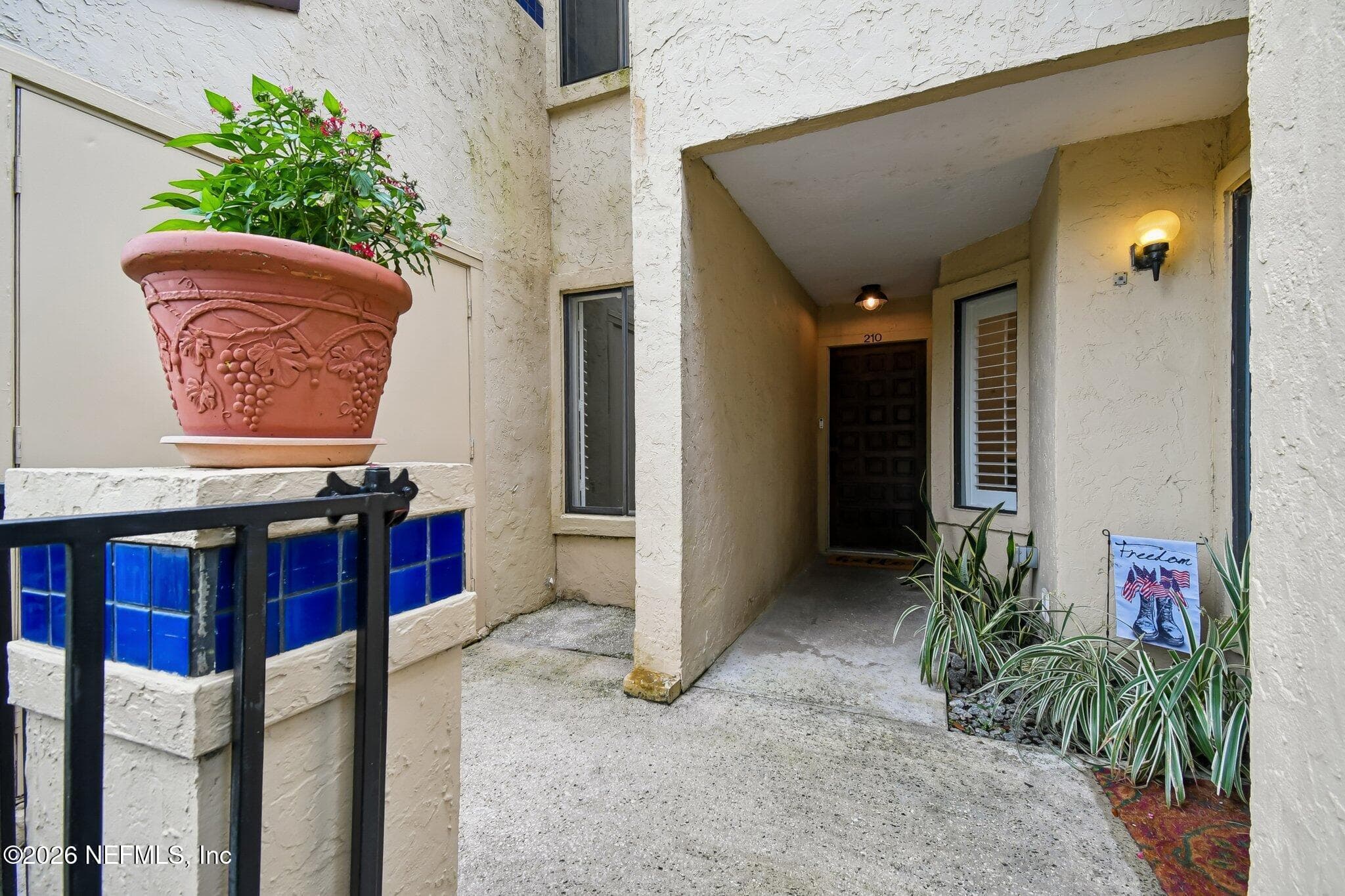 3809 LAVISTA Circle 210, Jacksonville, FL 32217, Jacksonville — photo 2