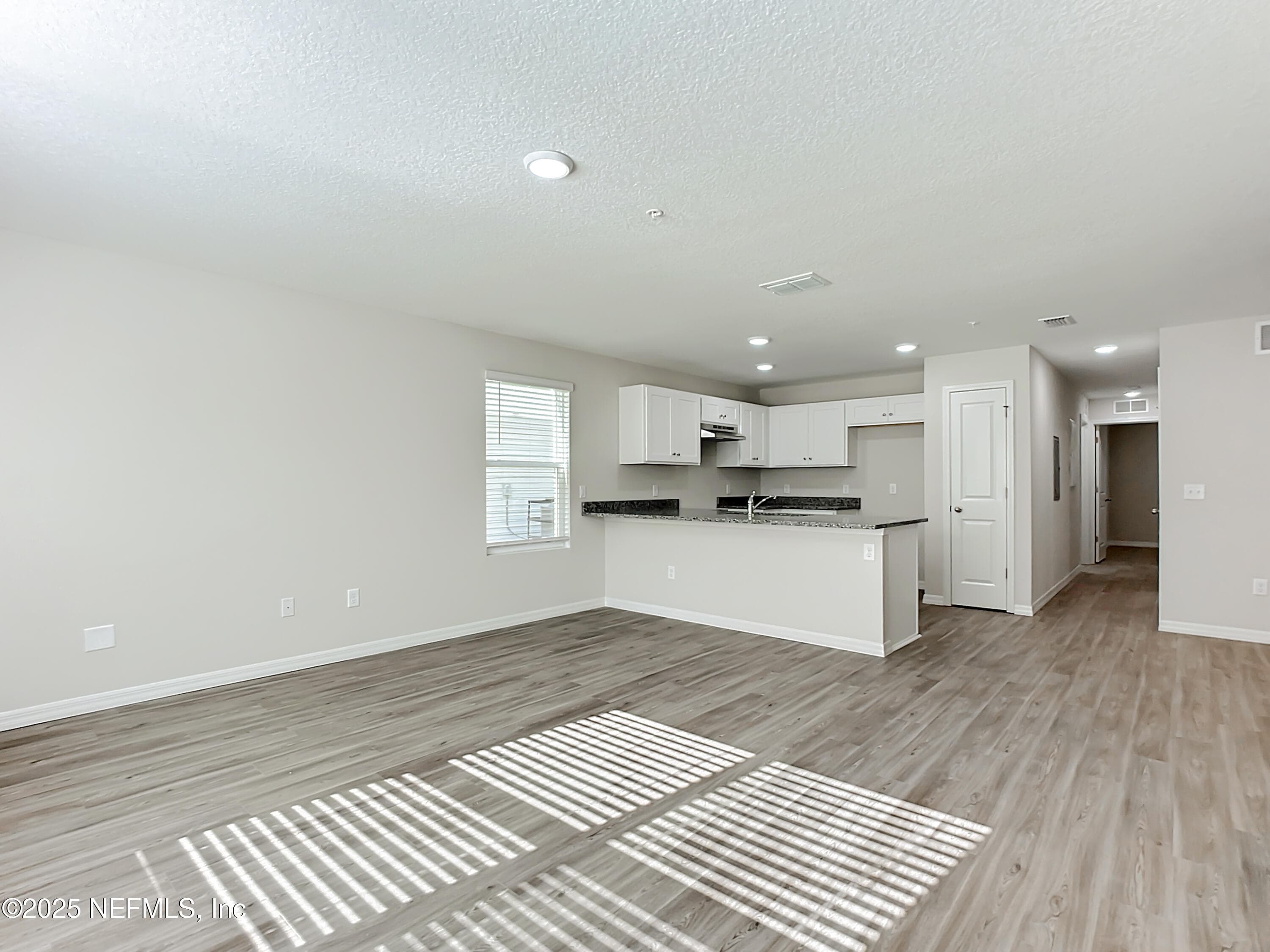 5669 GEORGE Court 101, Jacksonville, FL 32277, Jacksonville — photo 3