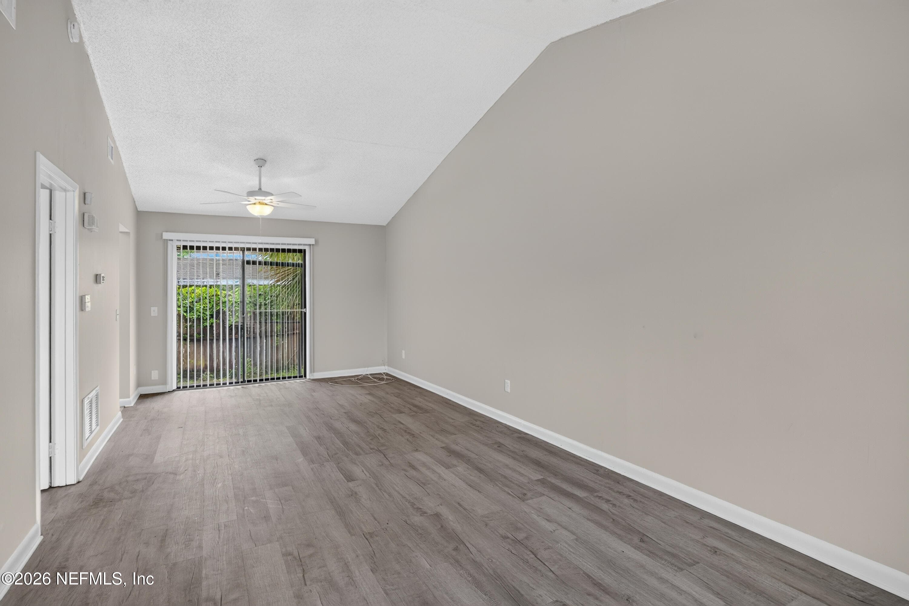 2715 TROLLIE Lane, Jacksonville — photo 2