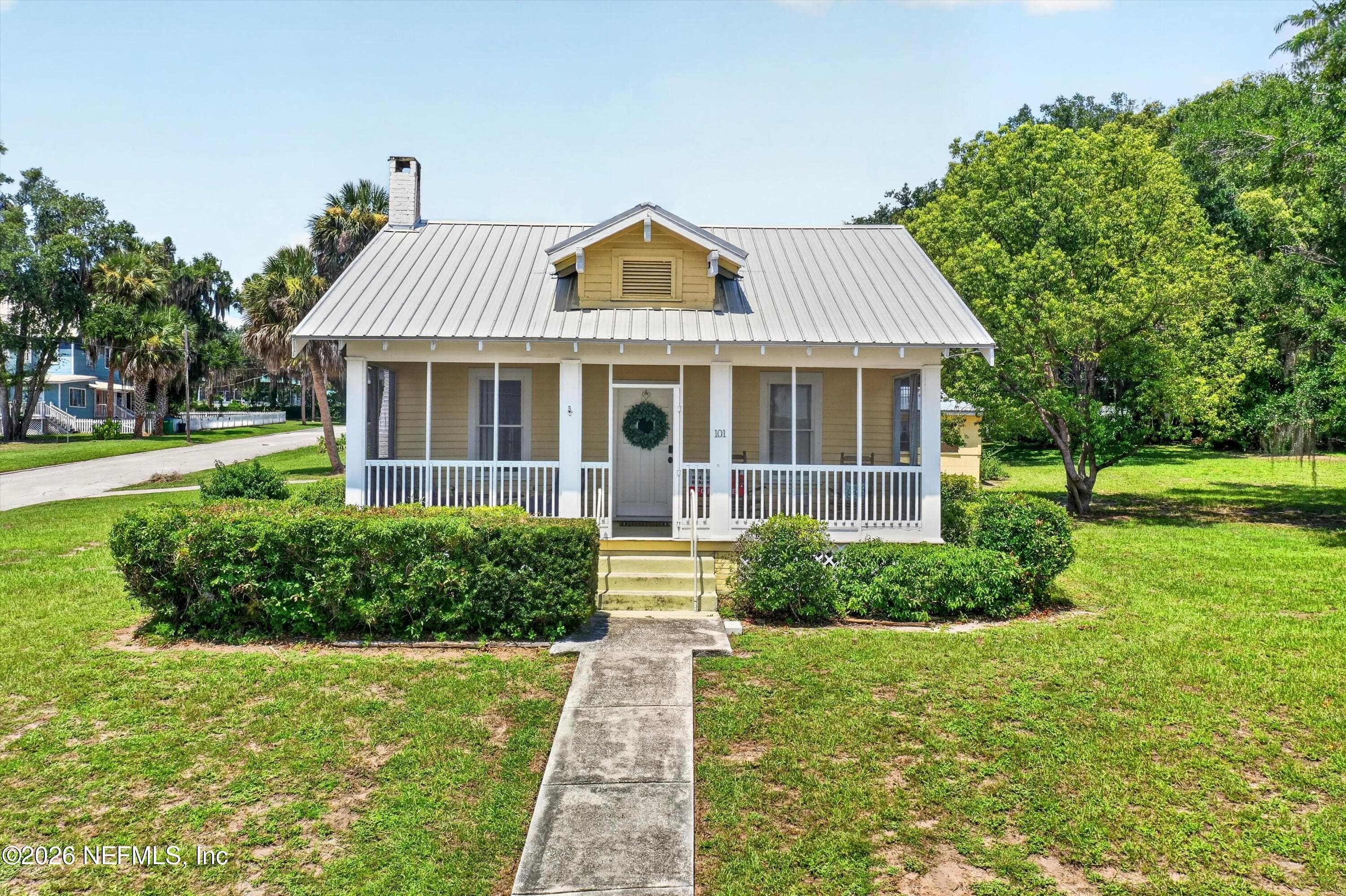 101 N LAKE Street, Crescent City, FL 32112, Crescent City — exterior