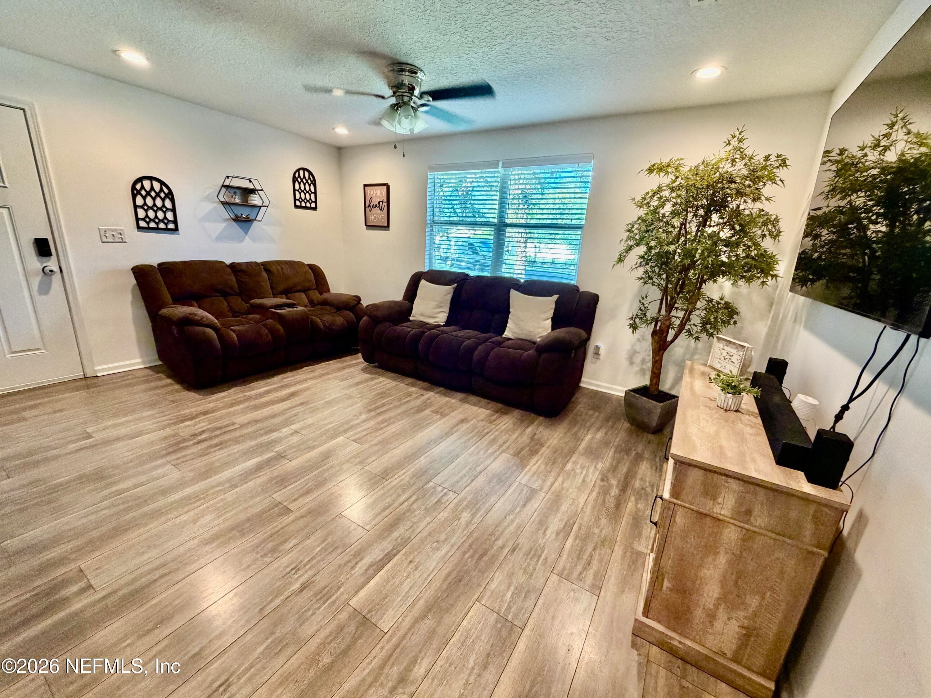 4751 LINCREST Drive N, Jacksonville, FL 32208, Jacksonville — exterior