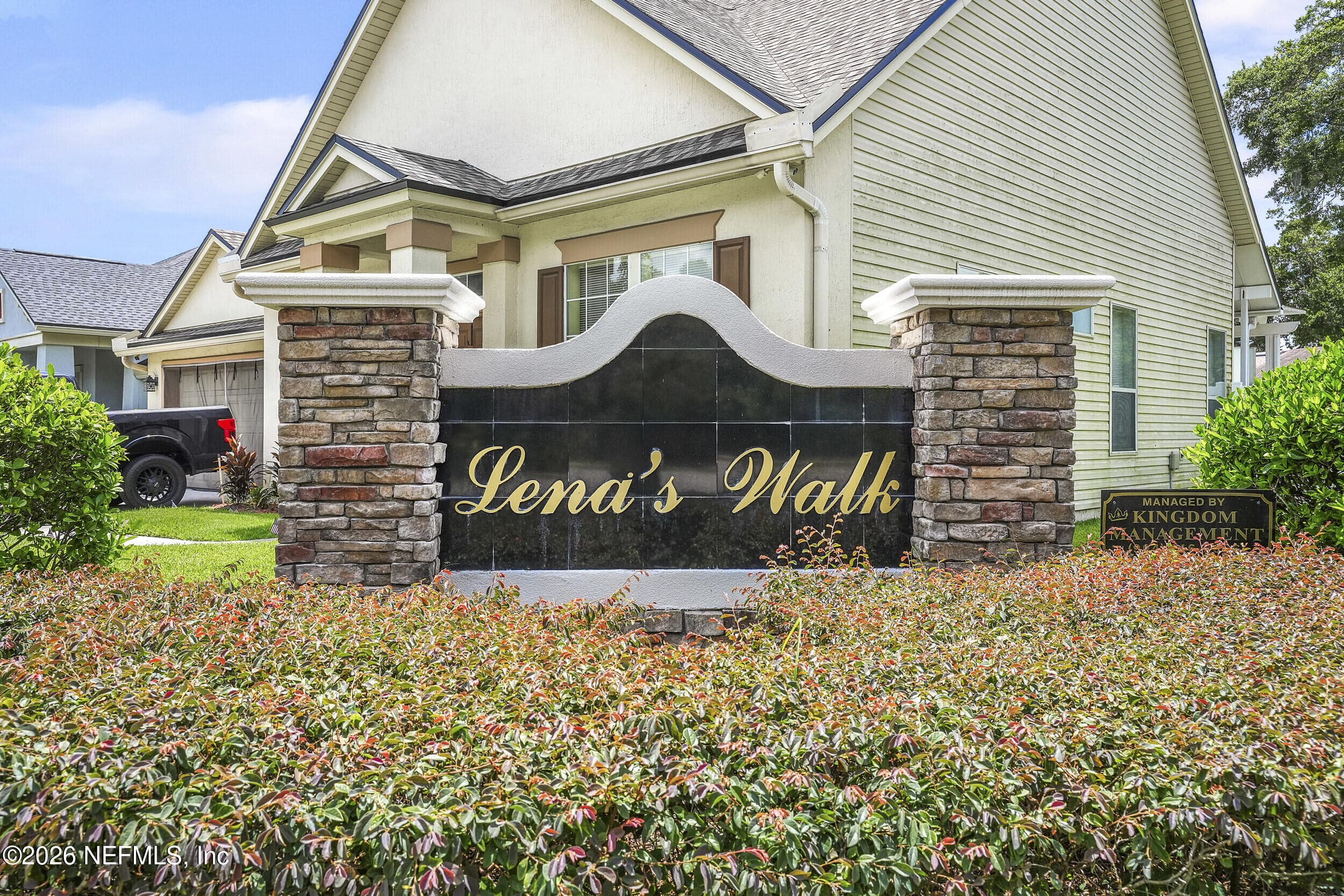 242 SOUTHERN ROSE Drive, Jacksonville — photo 3