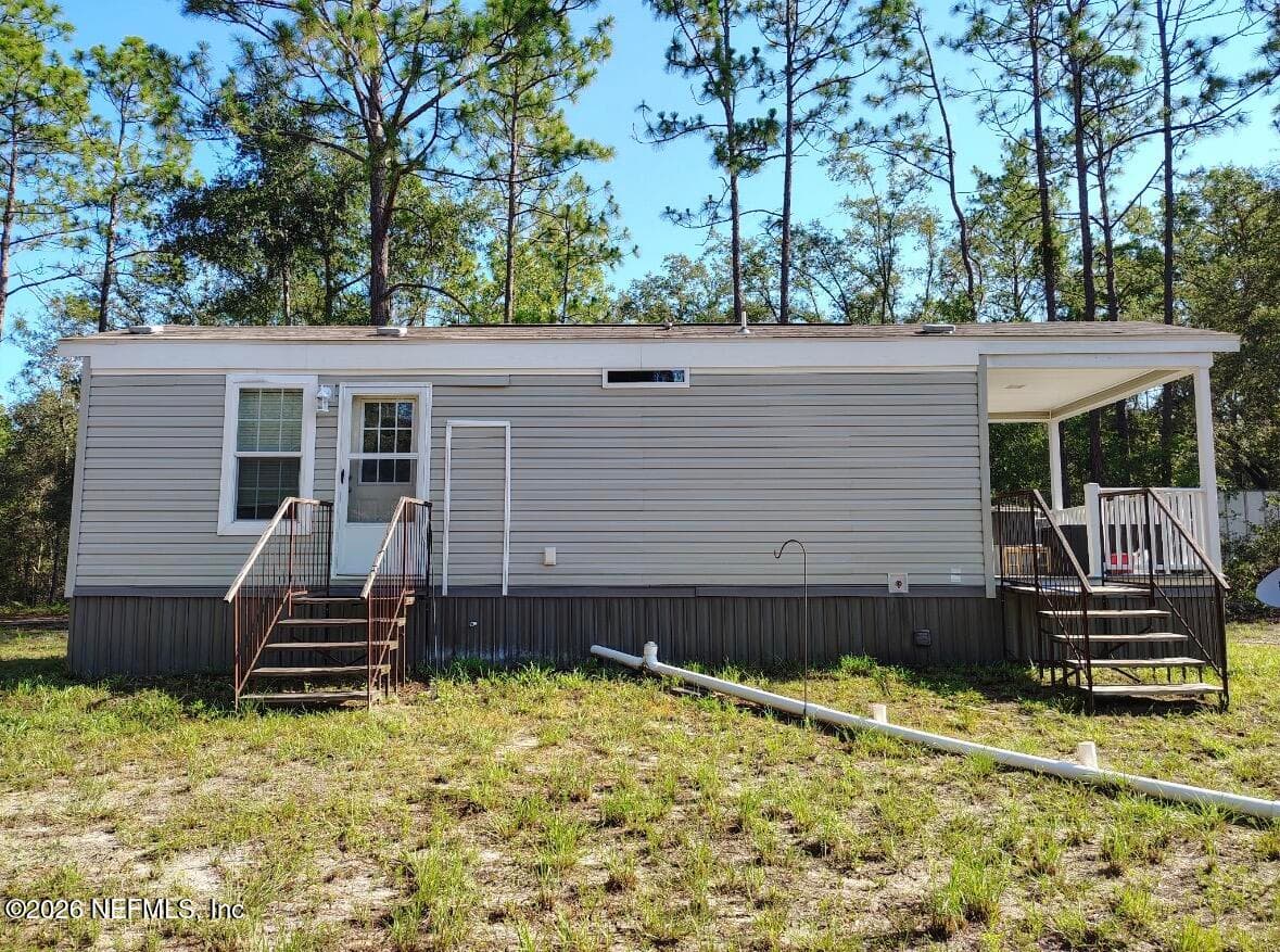 5840 NW 11TH Avenue, Bell, FL 32619, Bell — exterior