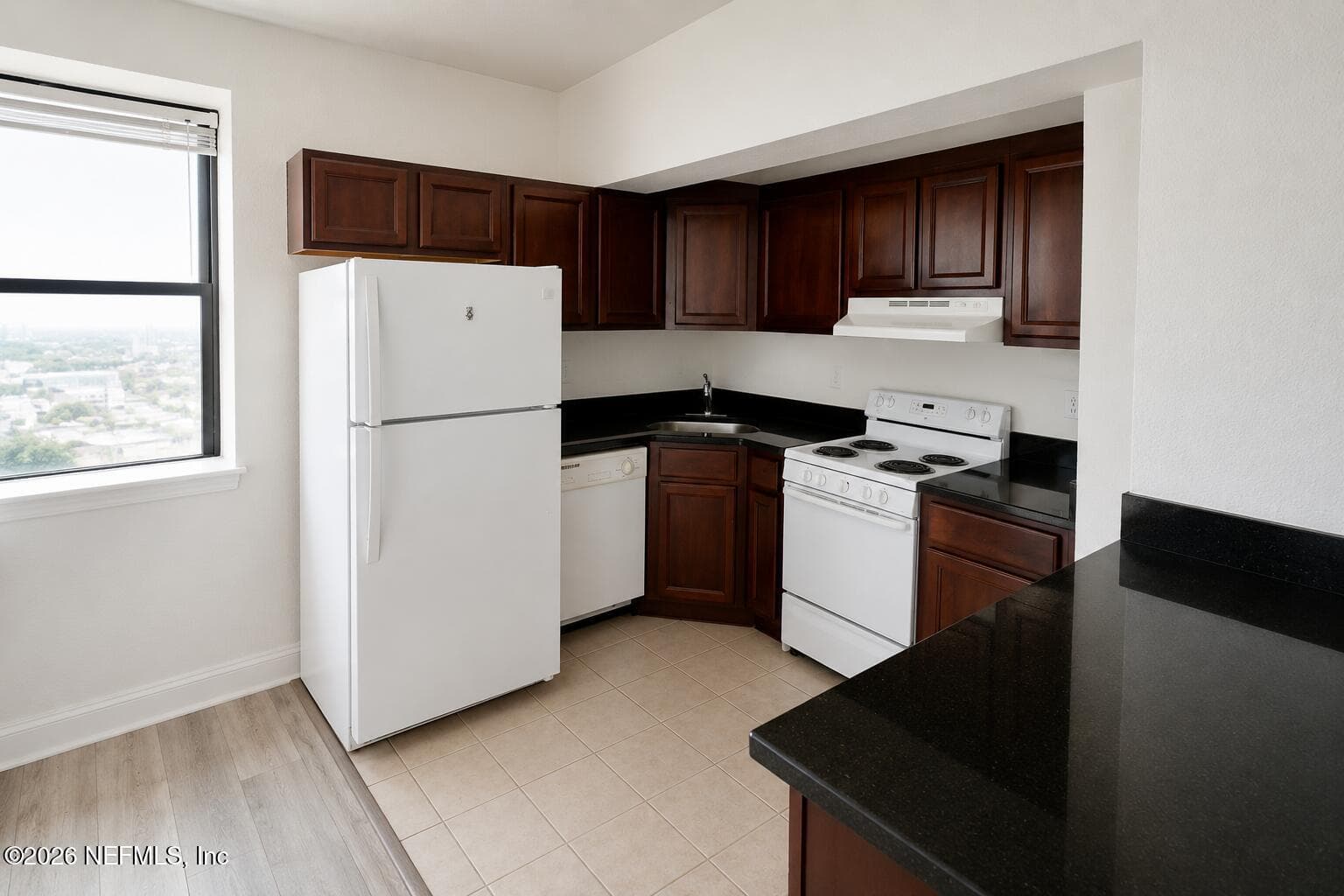 311 W ASHLEY Street 1102, Jacksonville — photo 3
