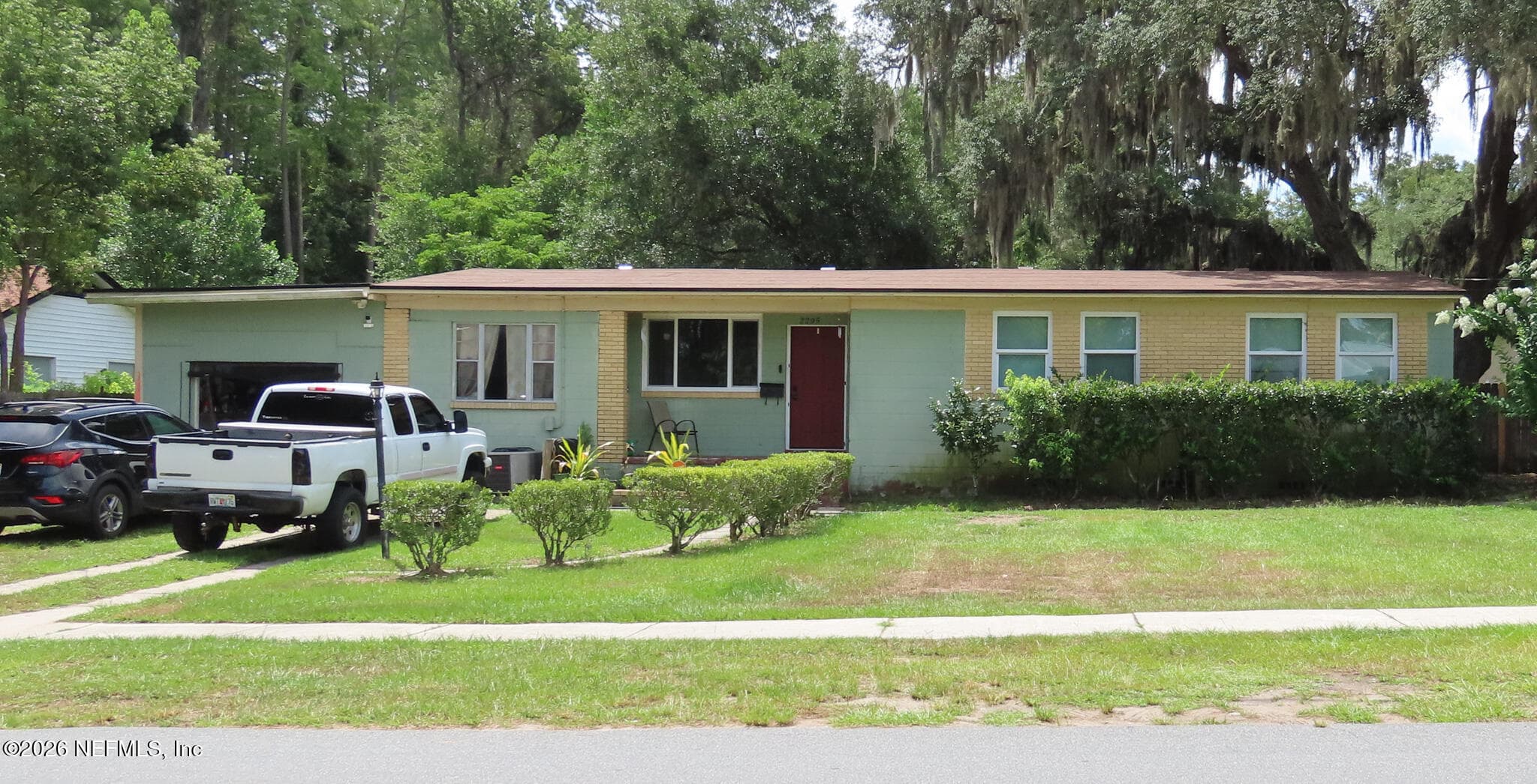 2295 LAKE Drive, Jacksonville — exterior