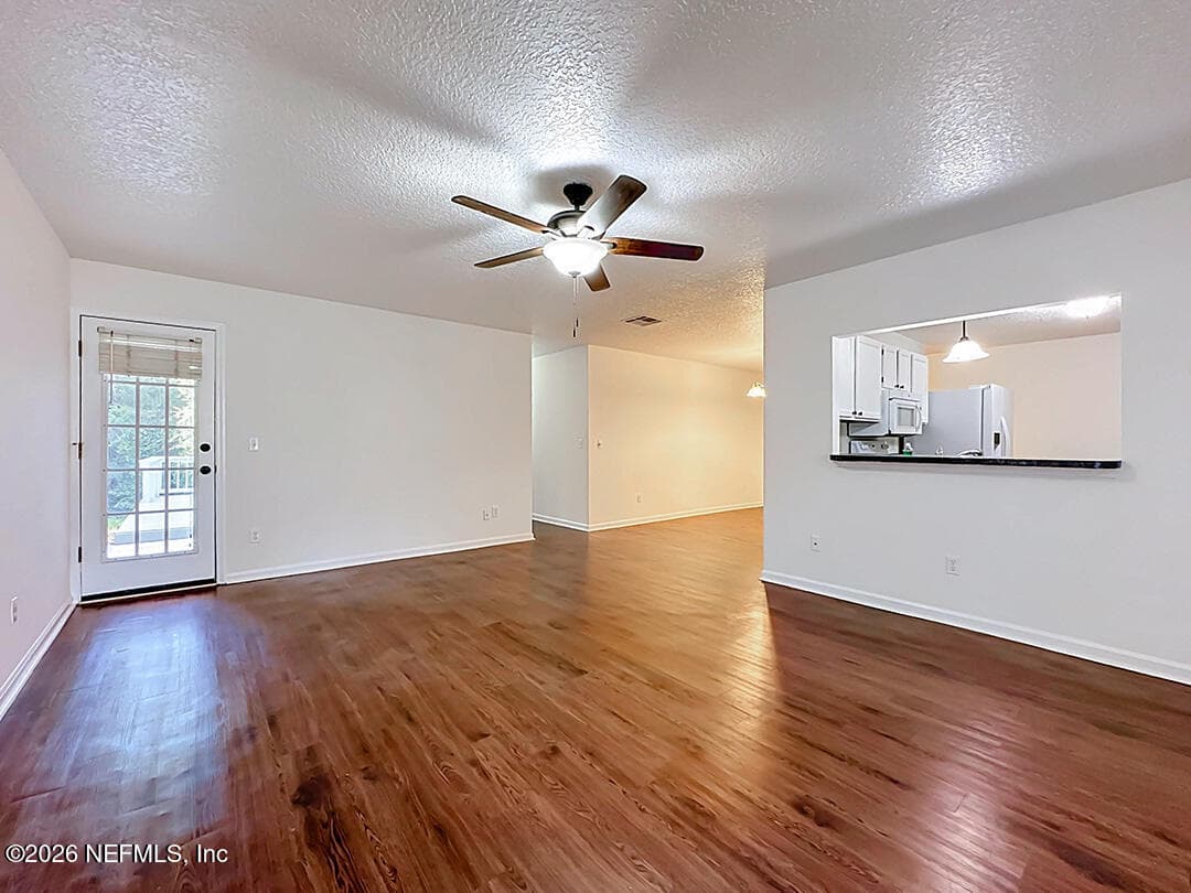 4042 STILLWOOD Drive, Jacksonville — photo 3