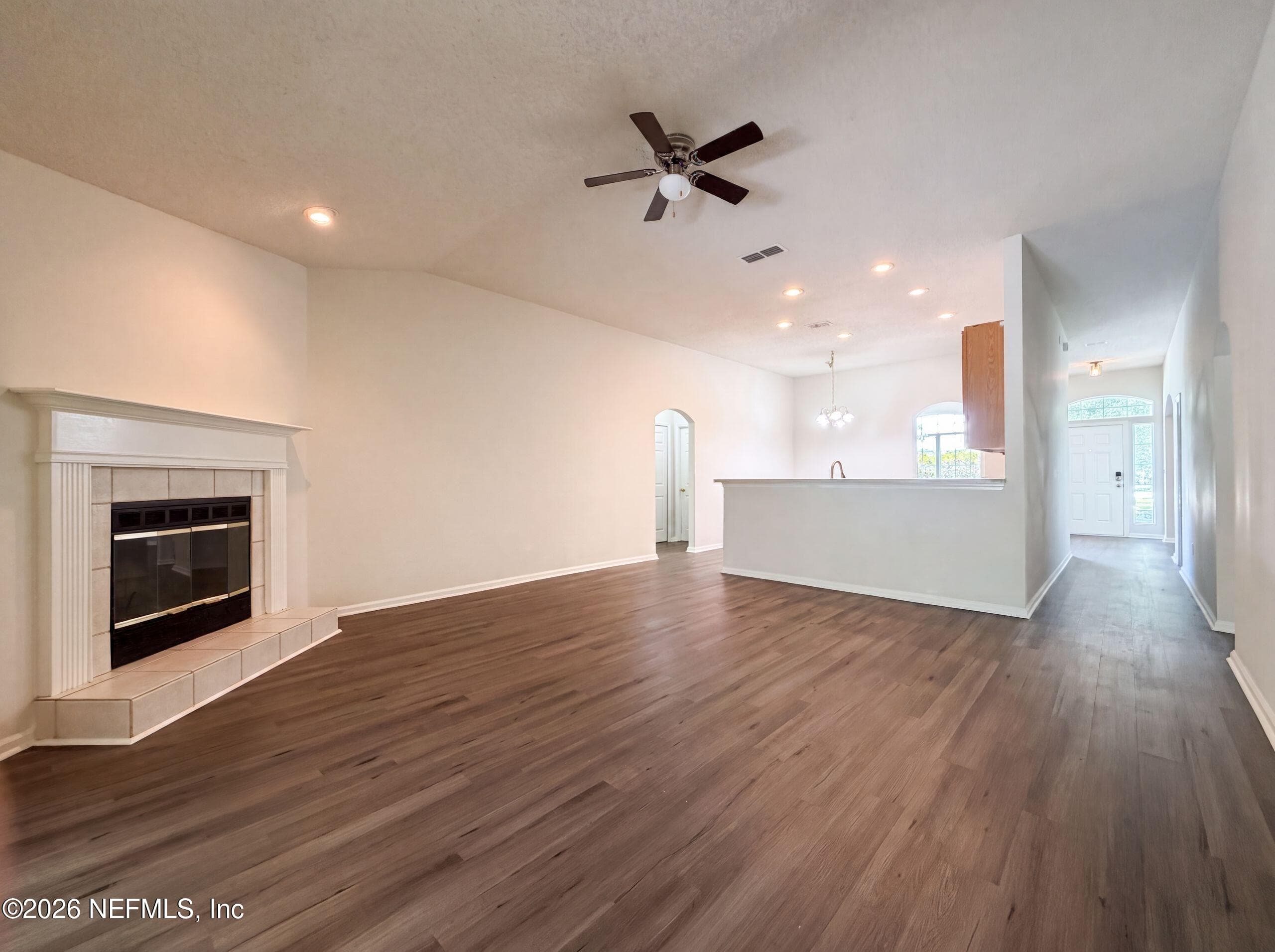 8436 STAPLEHURST Drive W, Jacksonville, FL 32244, Jacksonville — photo 3