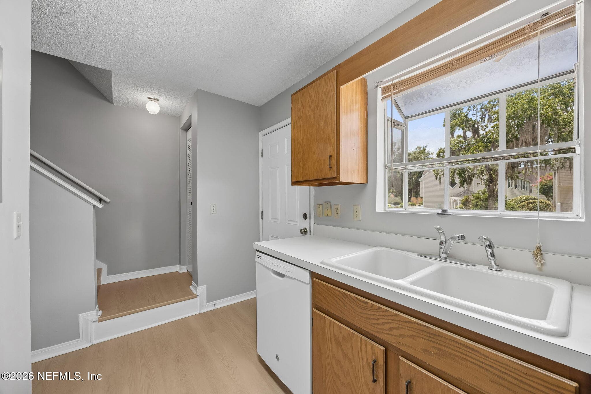 111 1ST Street 28, Jacksonville, FL 32206, Jacksonville — photo 2