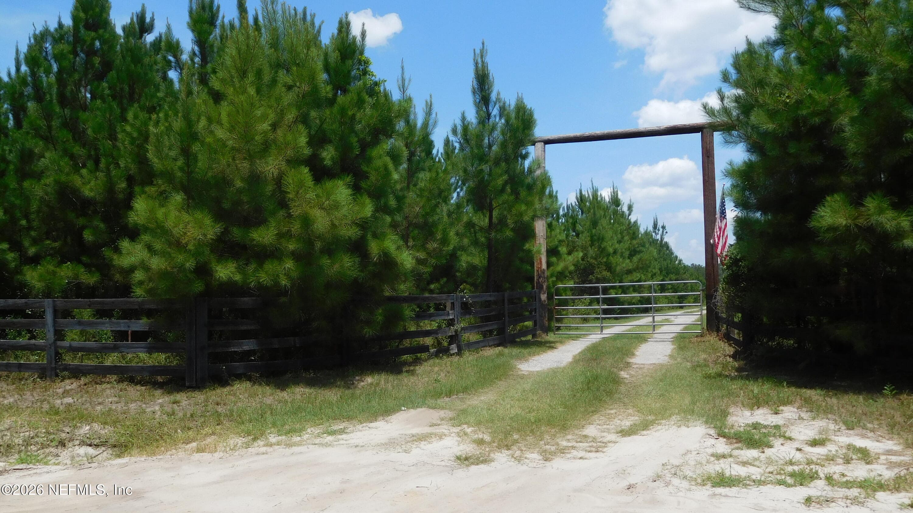 56585 DAVIS Road, Callahan, FL 32011, Callahan — exterior