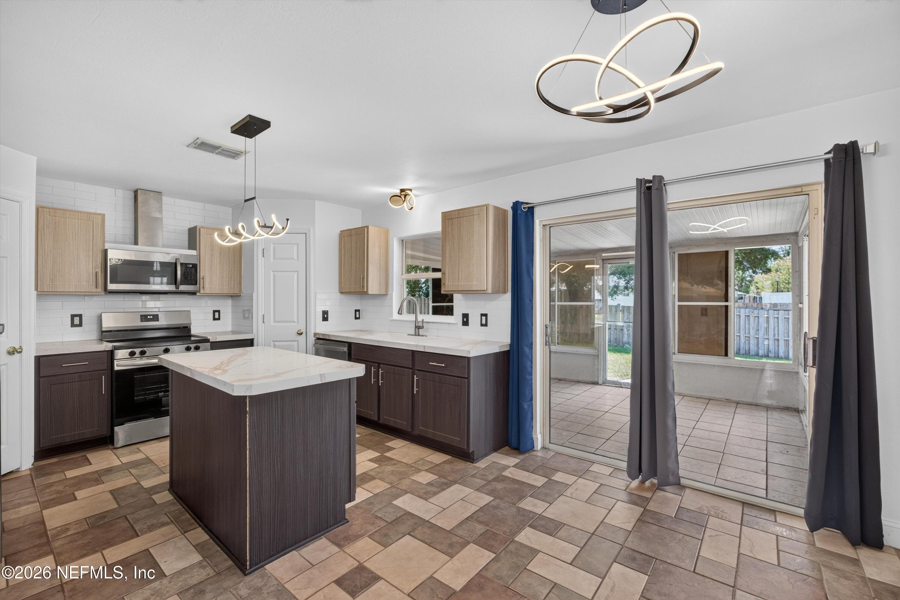 3428 GLENN HOLLOW Court, Jacksonville — photo 2