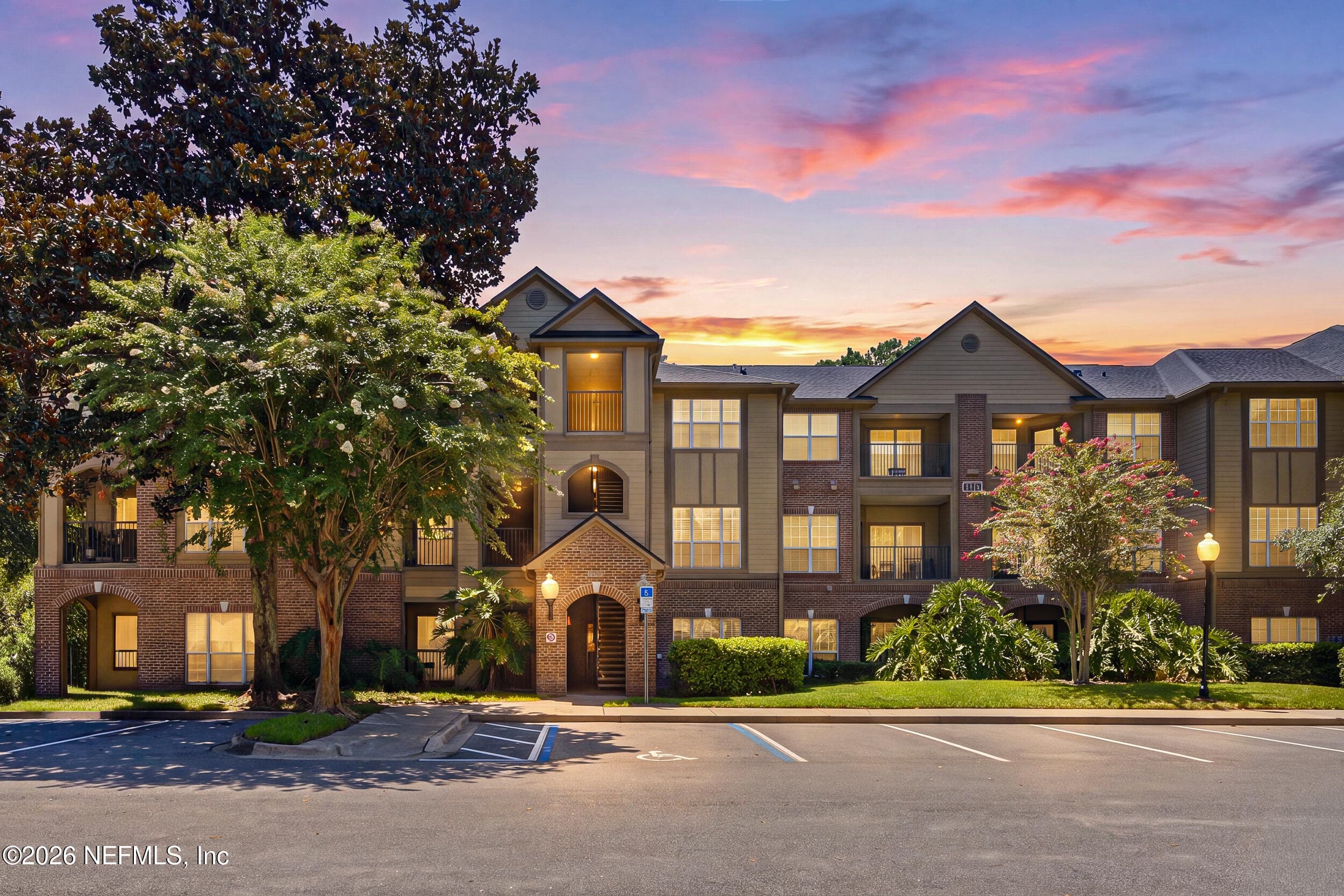 7800 POINT MEADOWS Drive 1514, Jacksonville — exterior