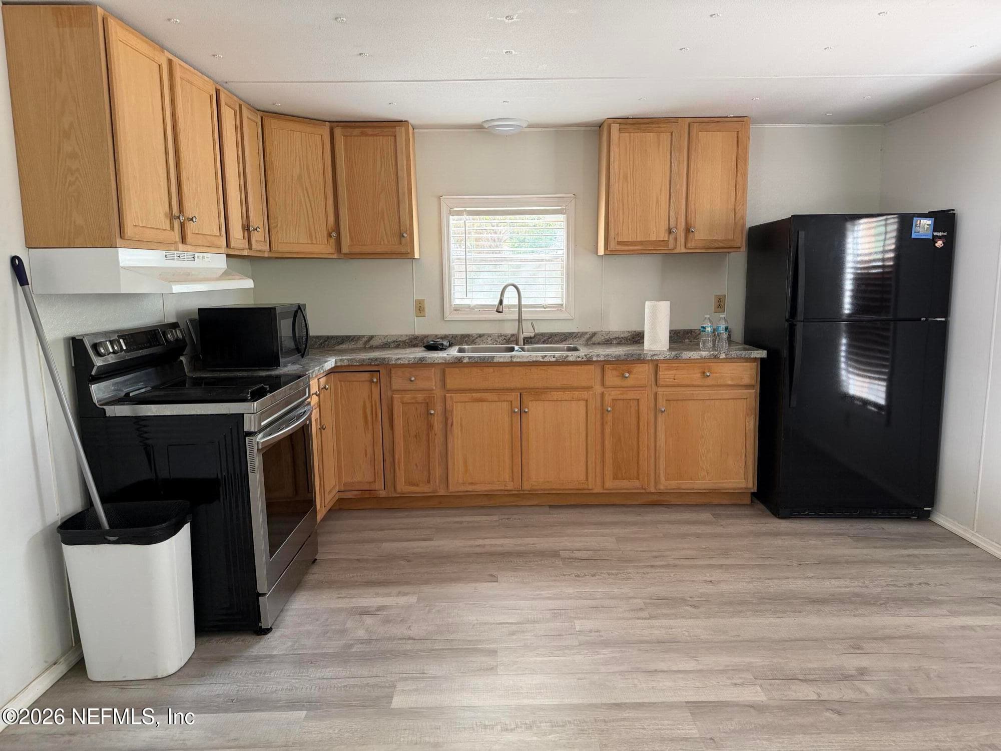 129 LAKE COMO Drive, Pomona Park, FL 32181, Pomona Park — exterior