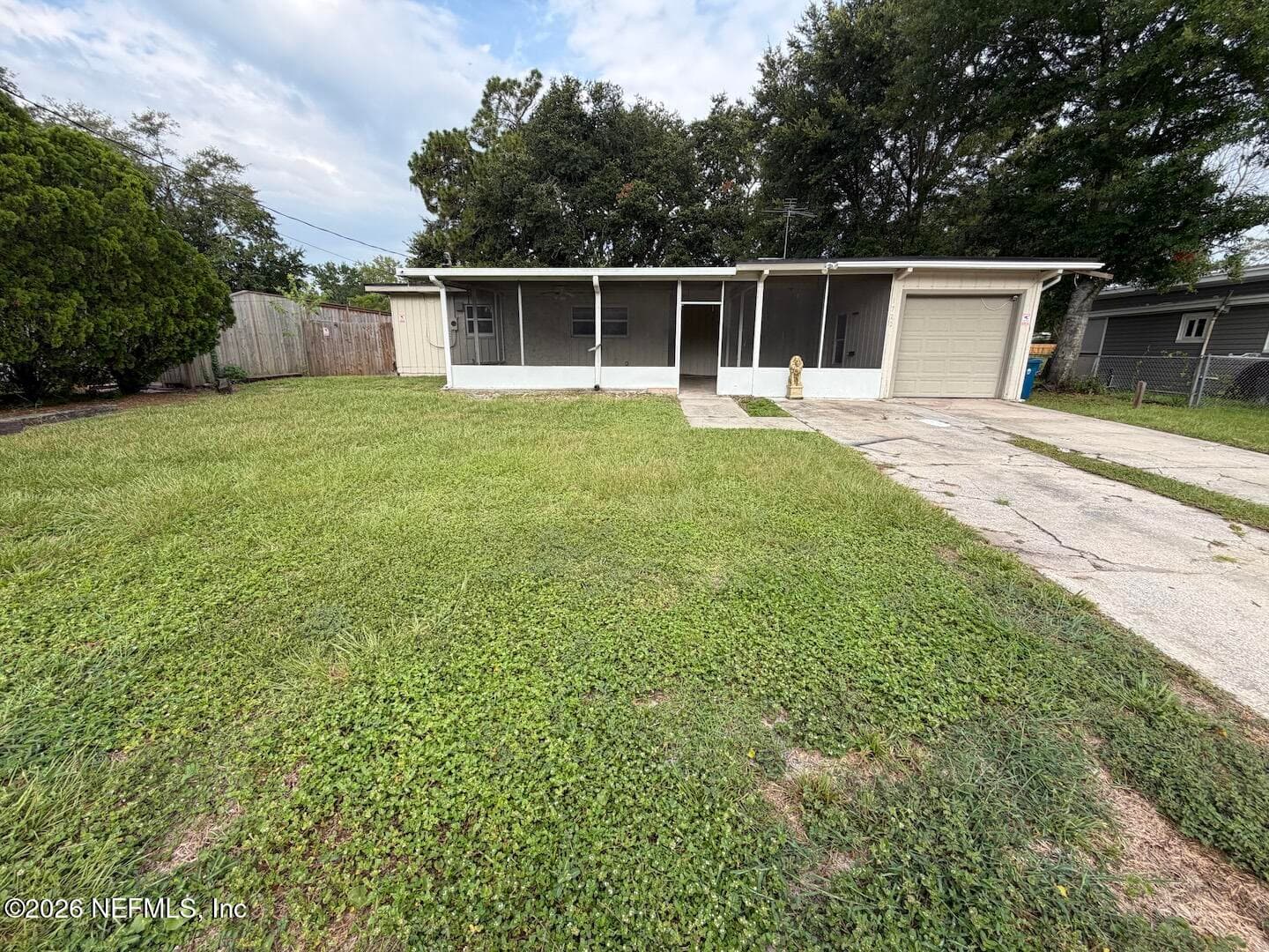 1722 DUPRE Drive, Jacksonville — exterior