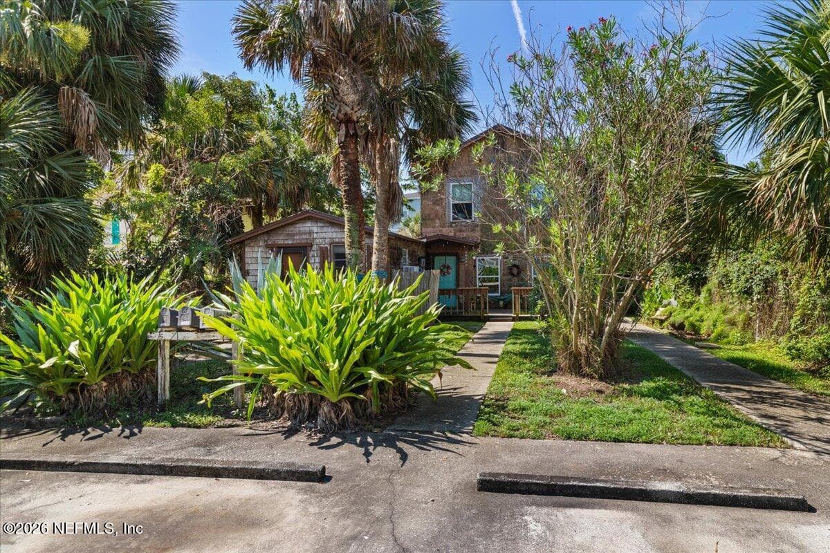 212 13TH Avenue N, Jacksonville Beach — exterior
