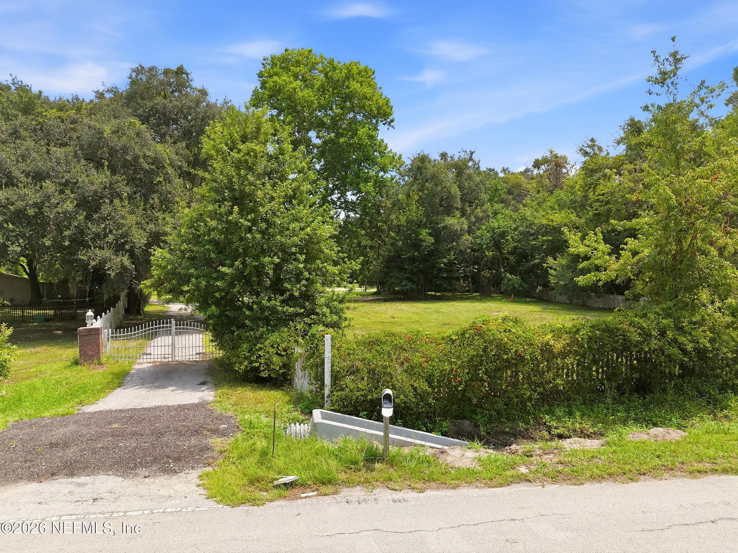 590 PALMETTO BLUFF Road, Palatka, FL 32177, Palatka — exterior