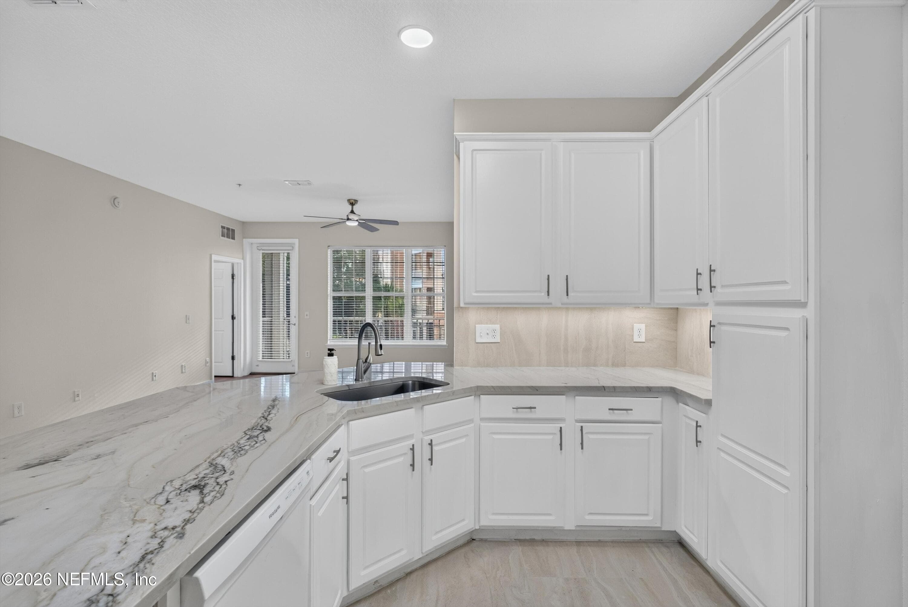 11251 CAMPFIELD Drive 1202, Jacksonville — photo 3