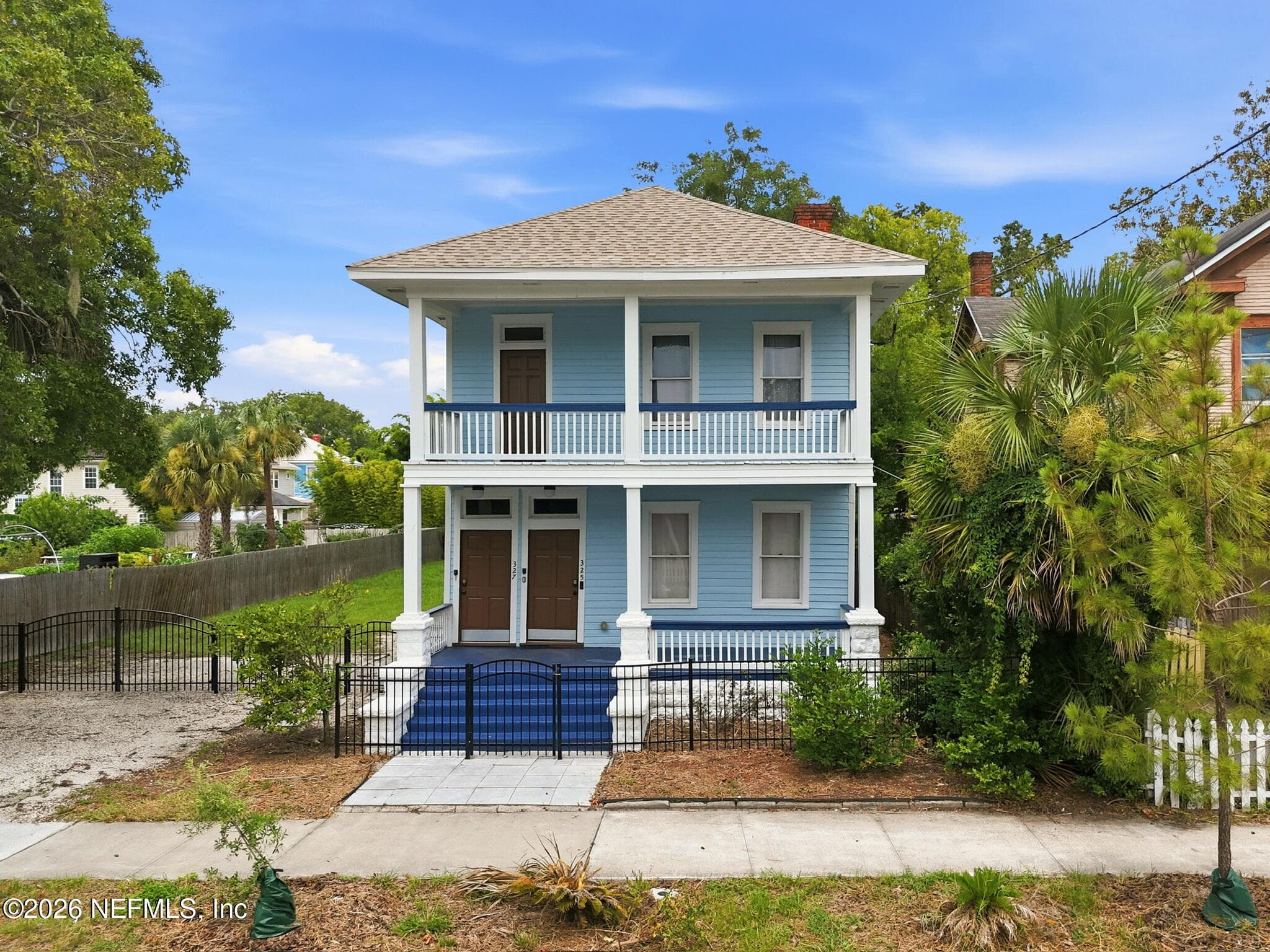 325 E 1ST Street, Jacksonville — exterior