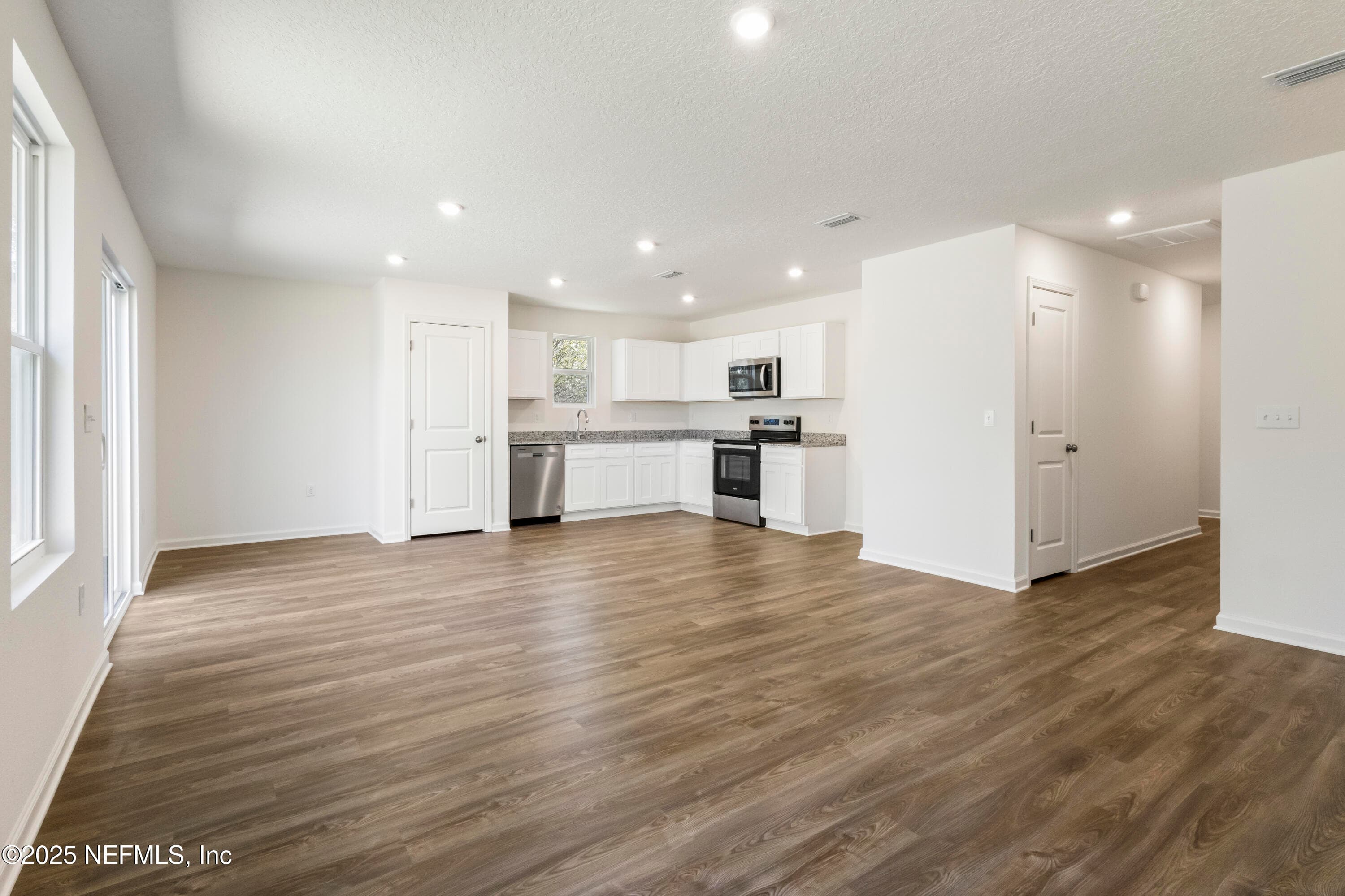 9507 AMELIA Lane, Glen St. Mary, FL 32040, Glen St. Mary — photo 3