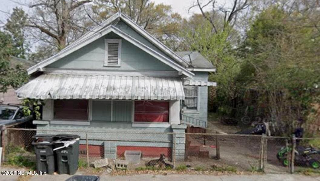 1525 W 5TH Street, Jacksonville — exterior