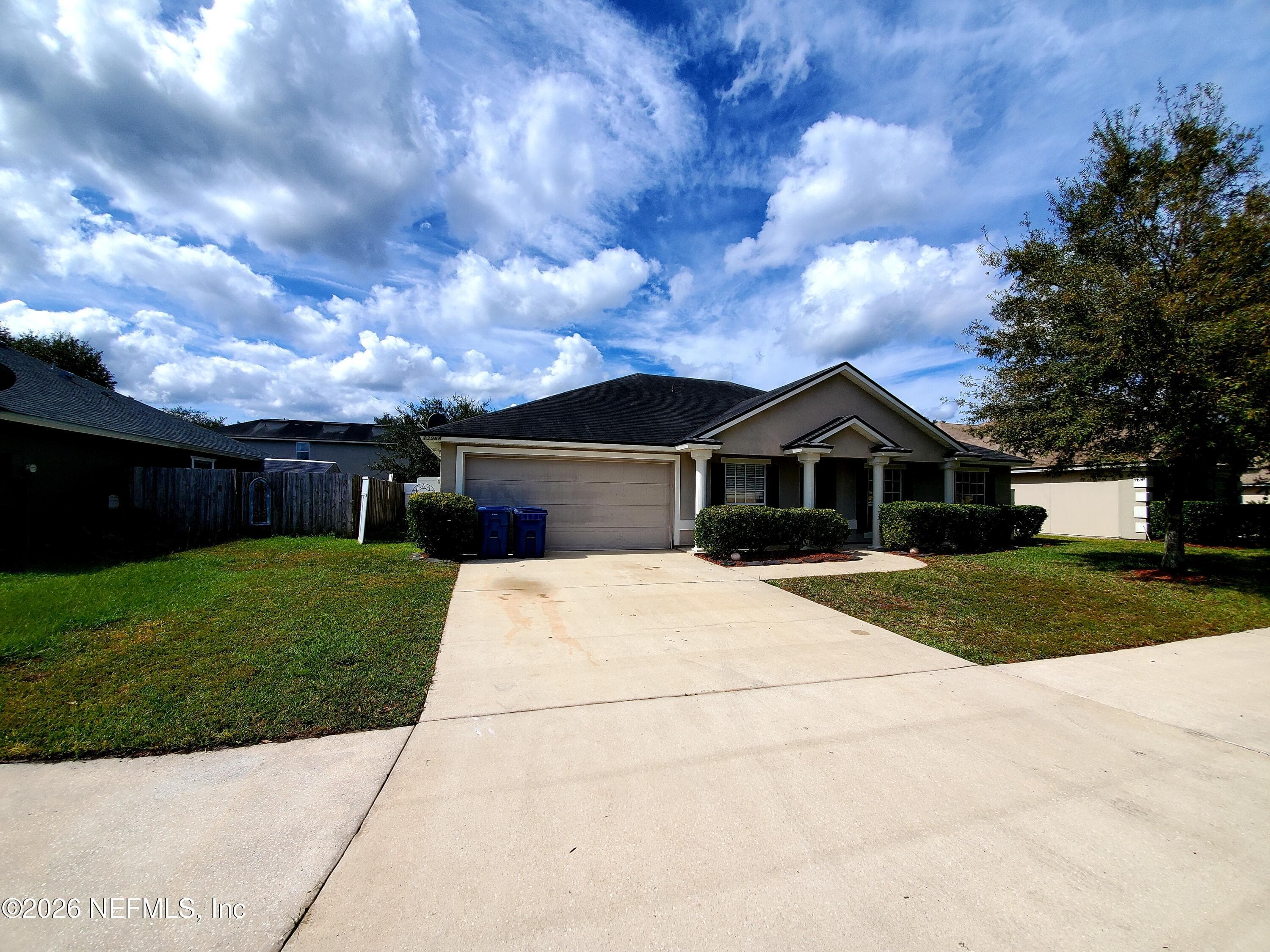 13988 FISH EAGLE Drive E, Jacksonville — exterior