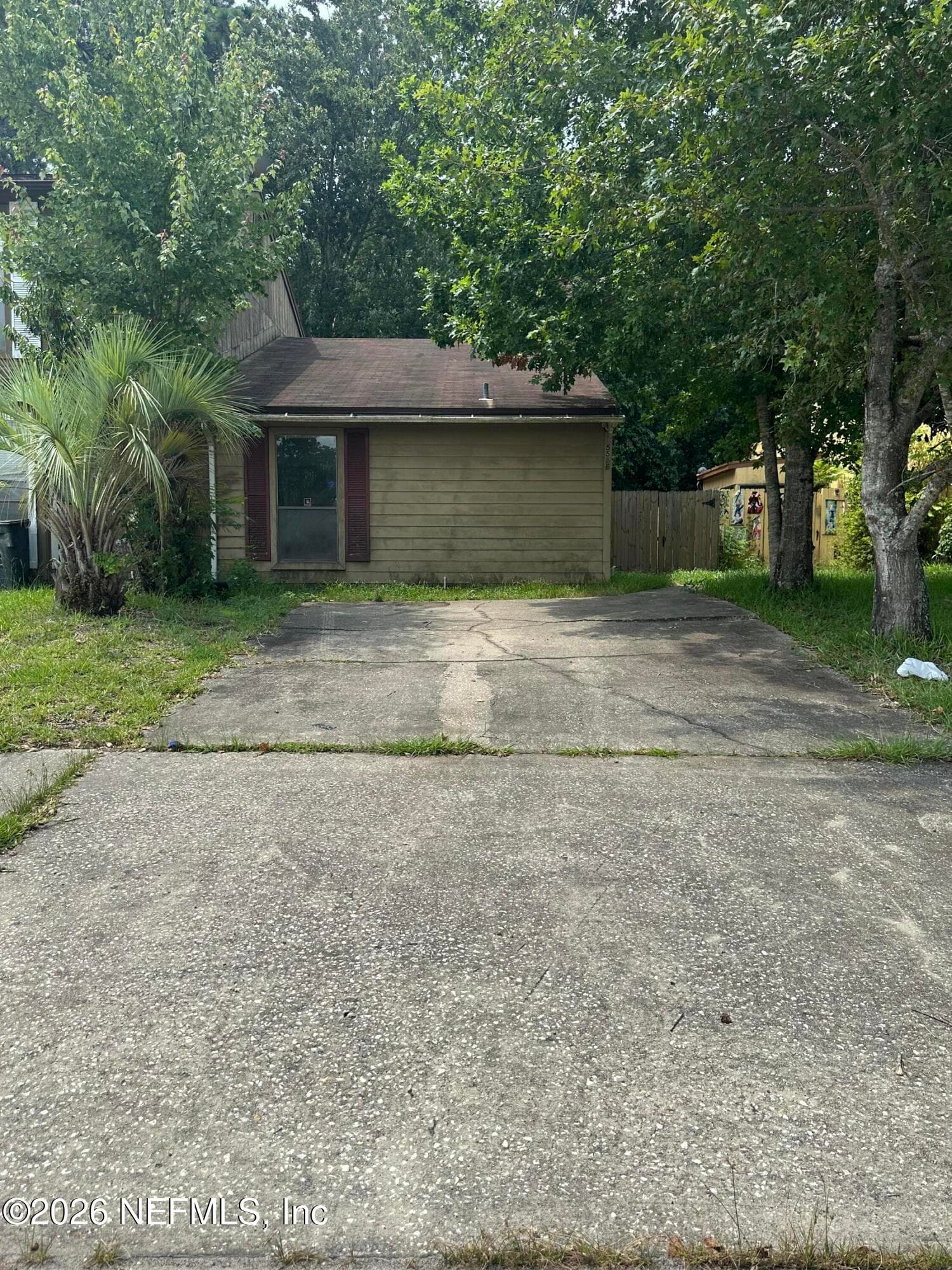 5526 BENNINGTON Drive, Jacksonville — exterior