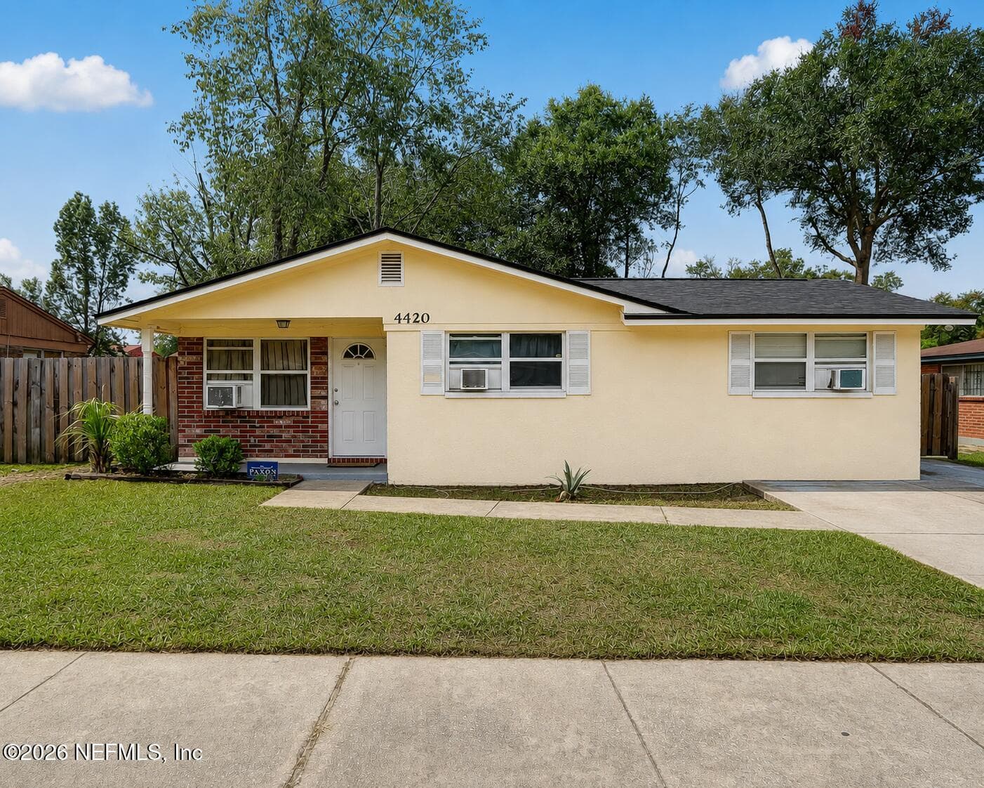 4420 SPOTTSWOOD Road N, Jacksonville, FL 32208, Jacksonville — exterior