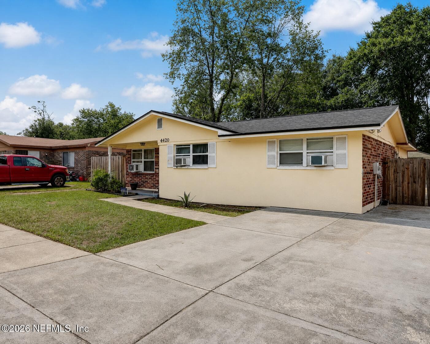 4420 SPOTTSWOOD Road N, Jacksonville, FL 32208, Jacksonville — photo 2