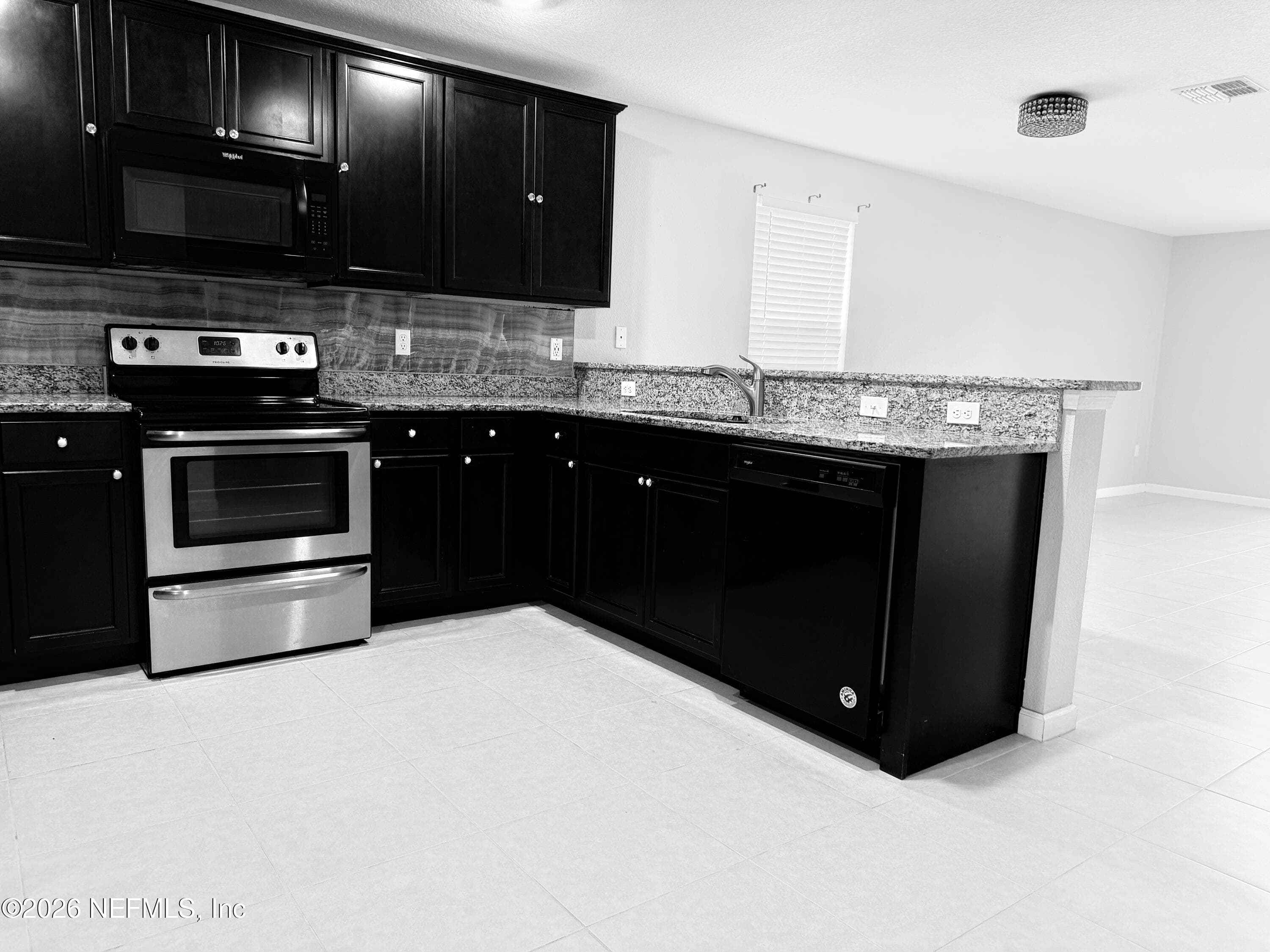 8690 LAKE GEORGE Circle E, Macclenny, FL 32063, Macclenny — photo 3