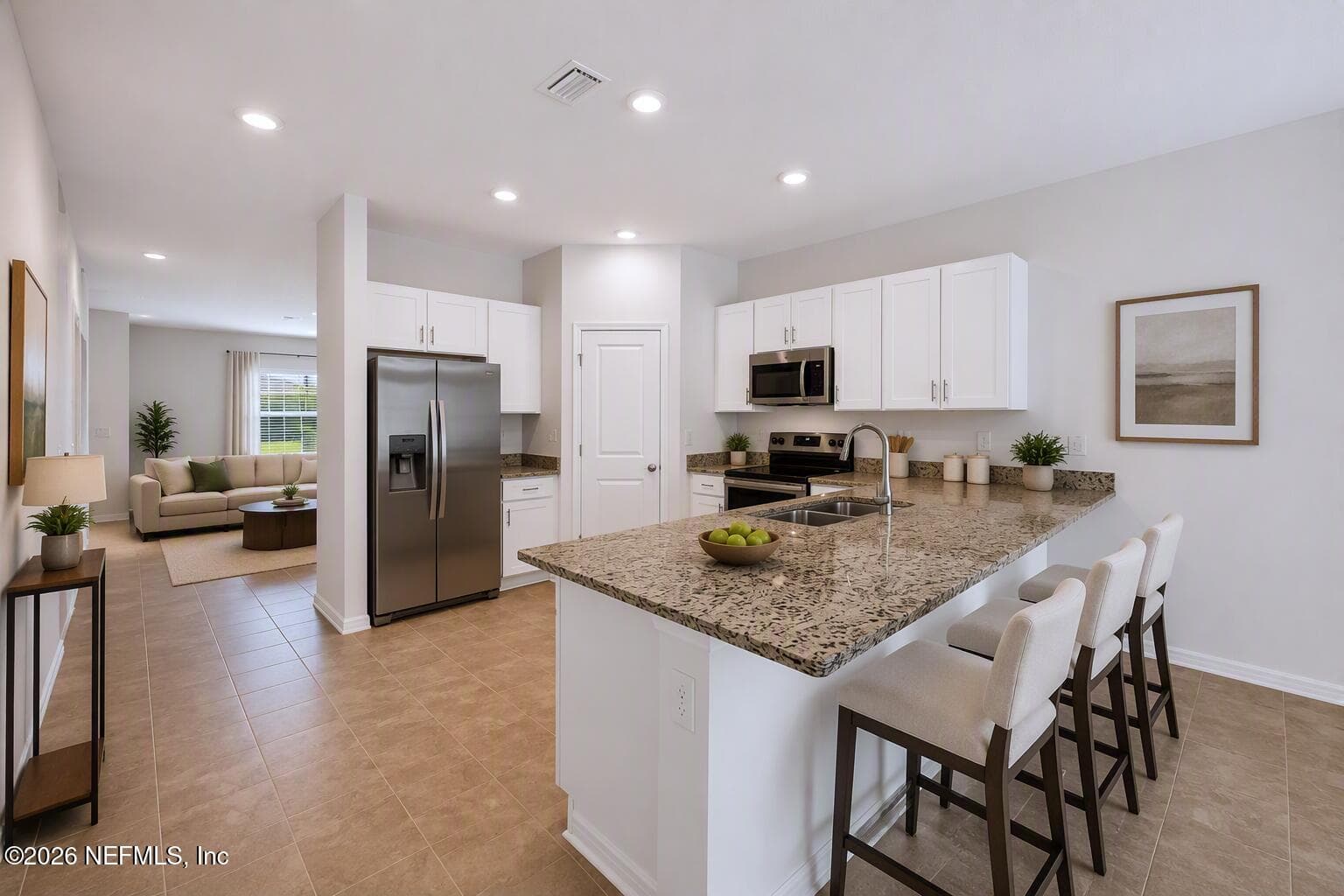 8519 LILIAS Circle, Jacksonville — photo 2