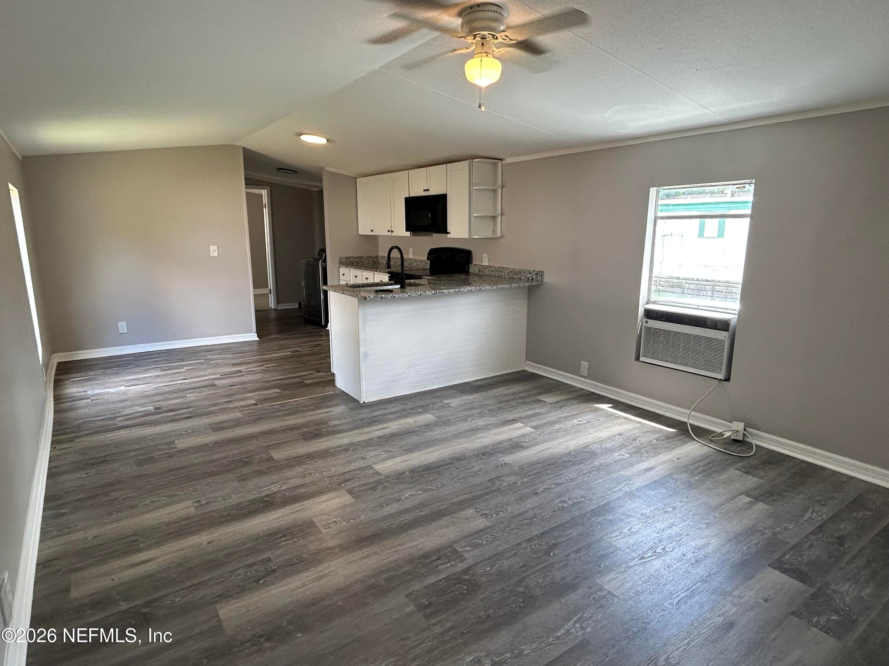 8419 MCGLOTHLIN Street, Jacksonville, FL 32210, Jacksonville — photo 2