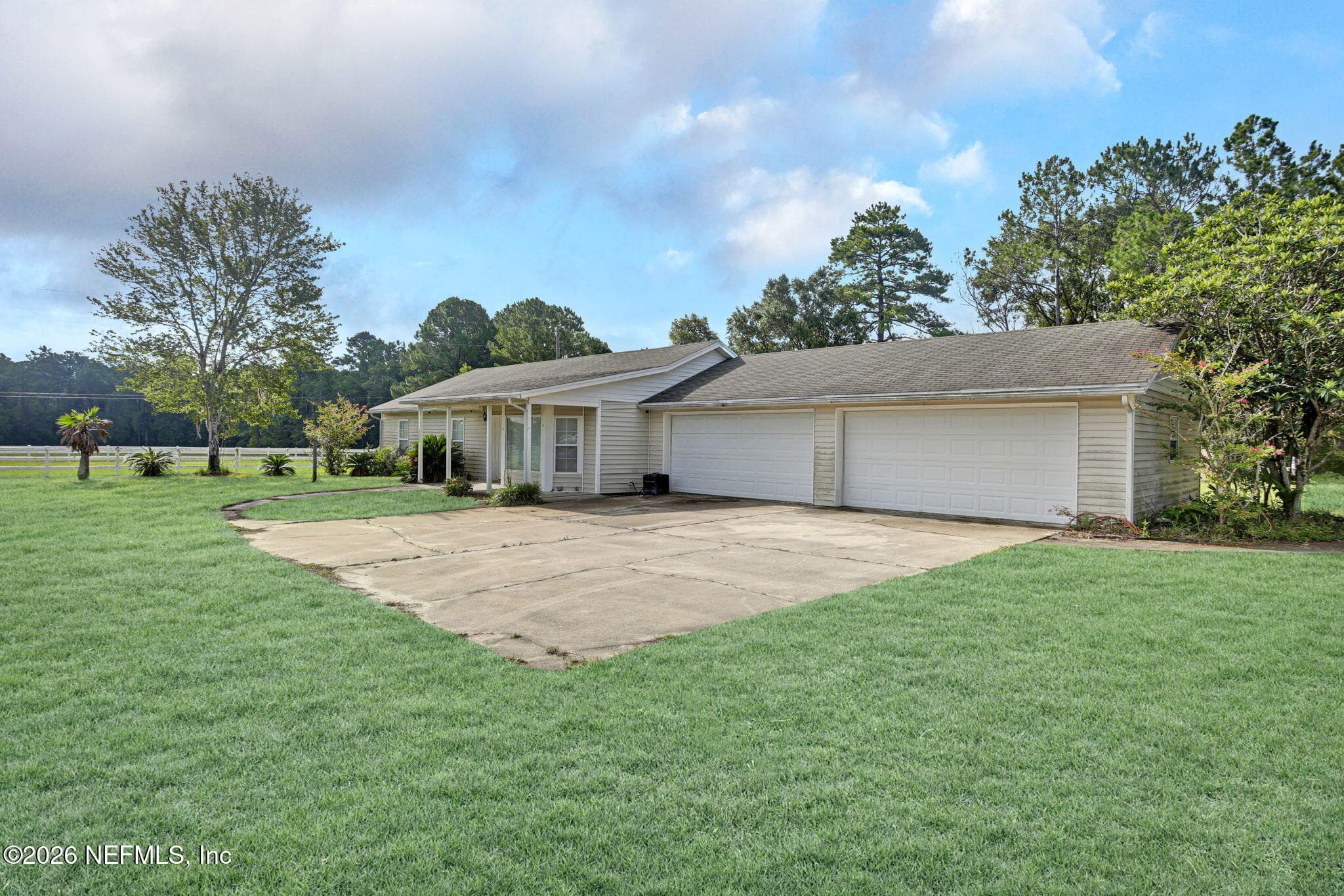 6177 BOBBY PADGETT Road, Jacksonville — exterior