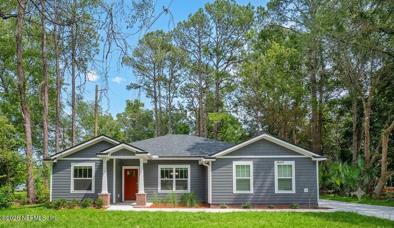 16243 MAIN Street, Jacksonville — exterior