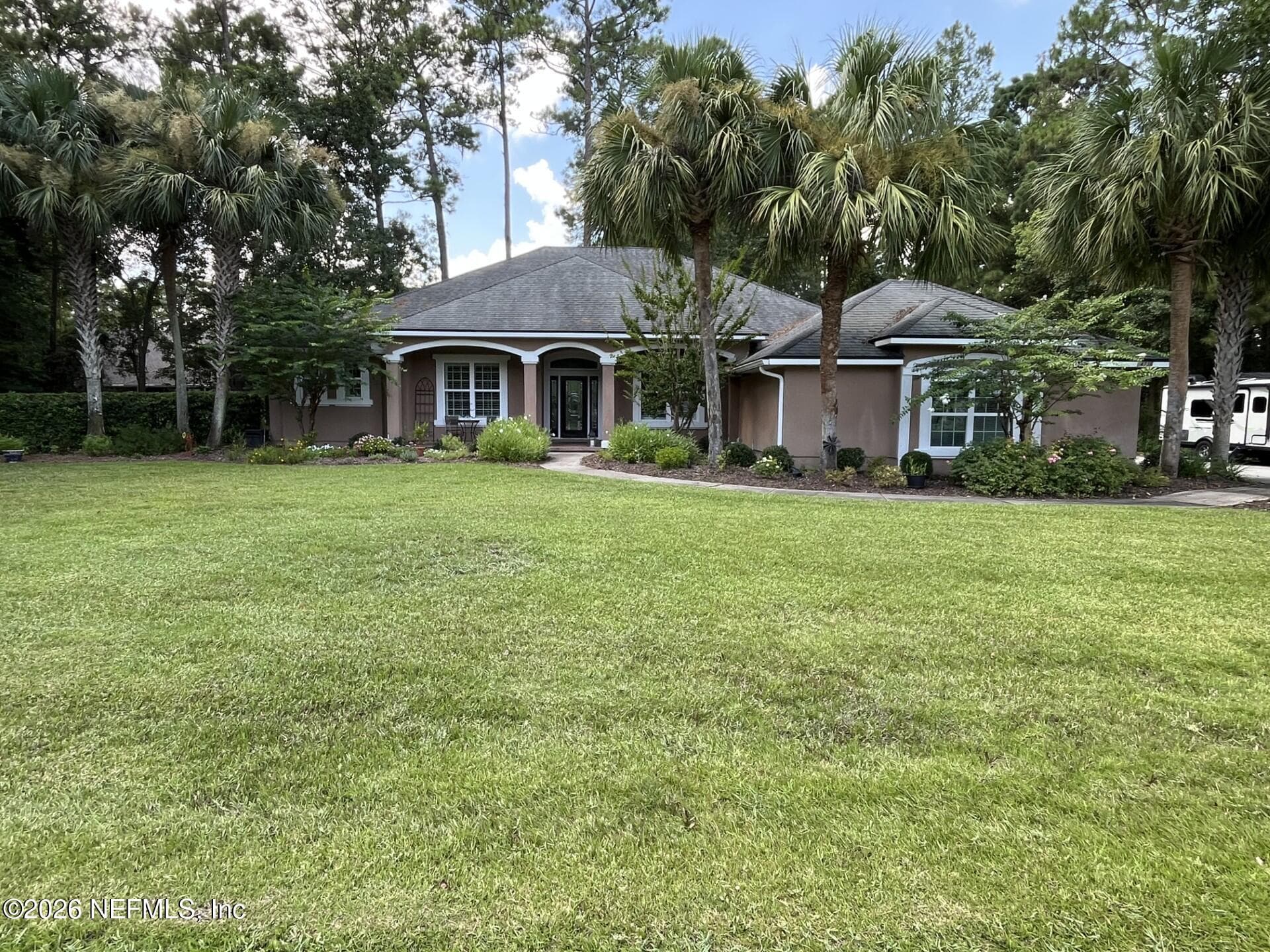 14736 CAPE Drive E, Jacksonville — exterior