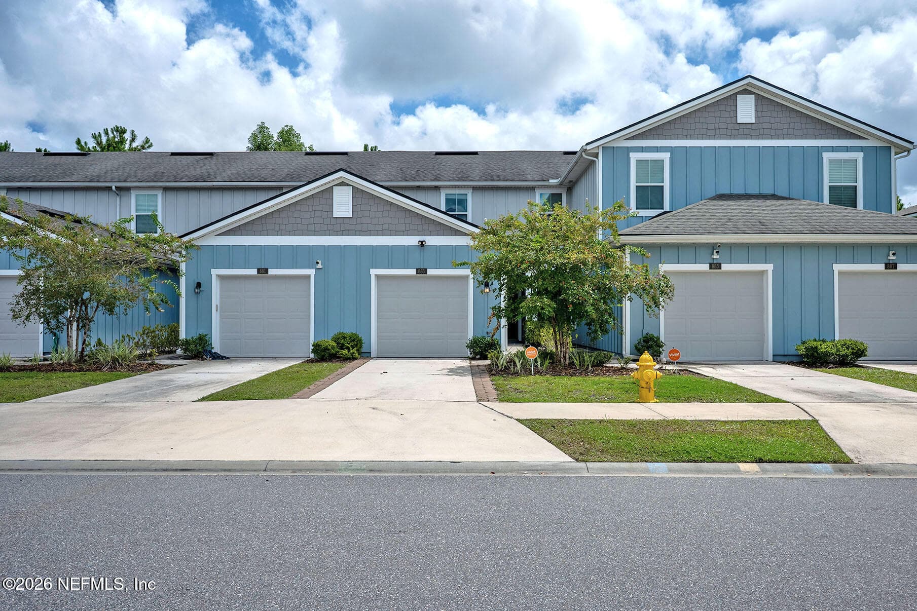 883 CAPITOL Parkway, Jacksonville, FL 32218, Jacksonville — exterior