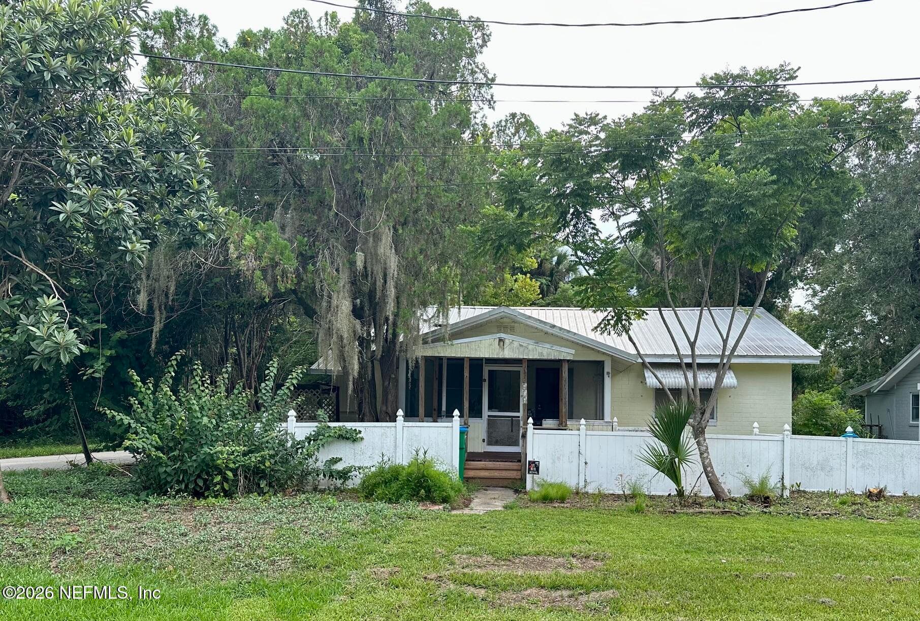 414 CHESTNUT Street, Crescent City, FL 32112, Crescent City — exterior