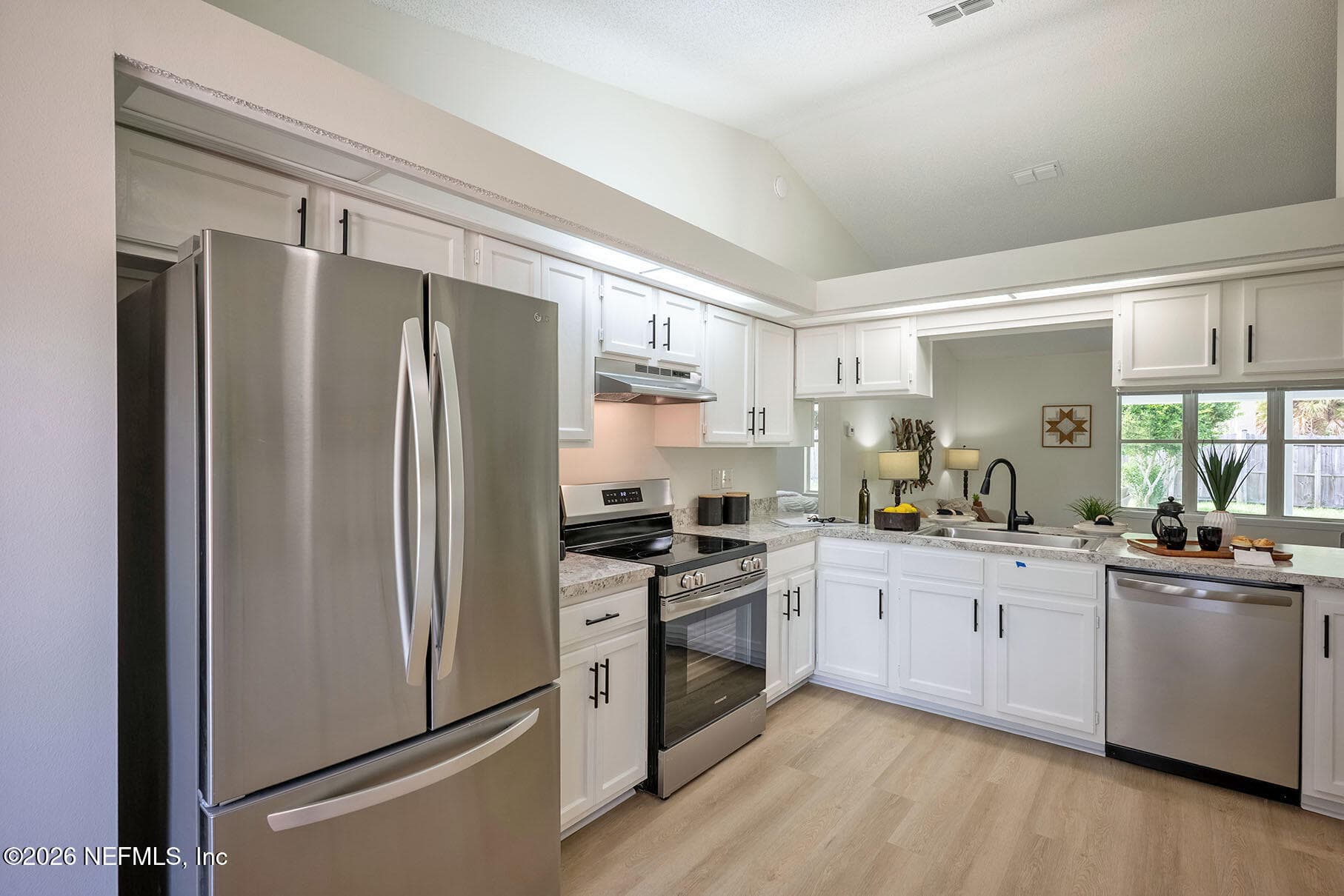 3902 HUNTERS LAKE Circle W, Jacksonville, FL 32210, Jacksonville — photo 3