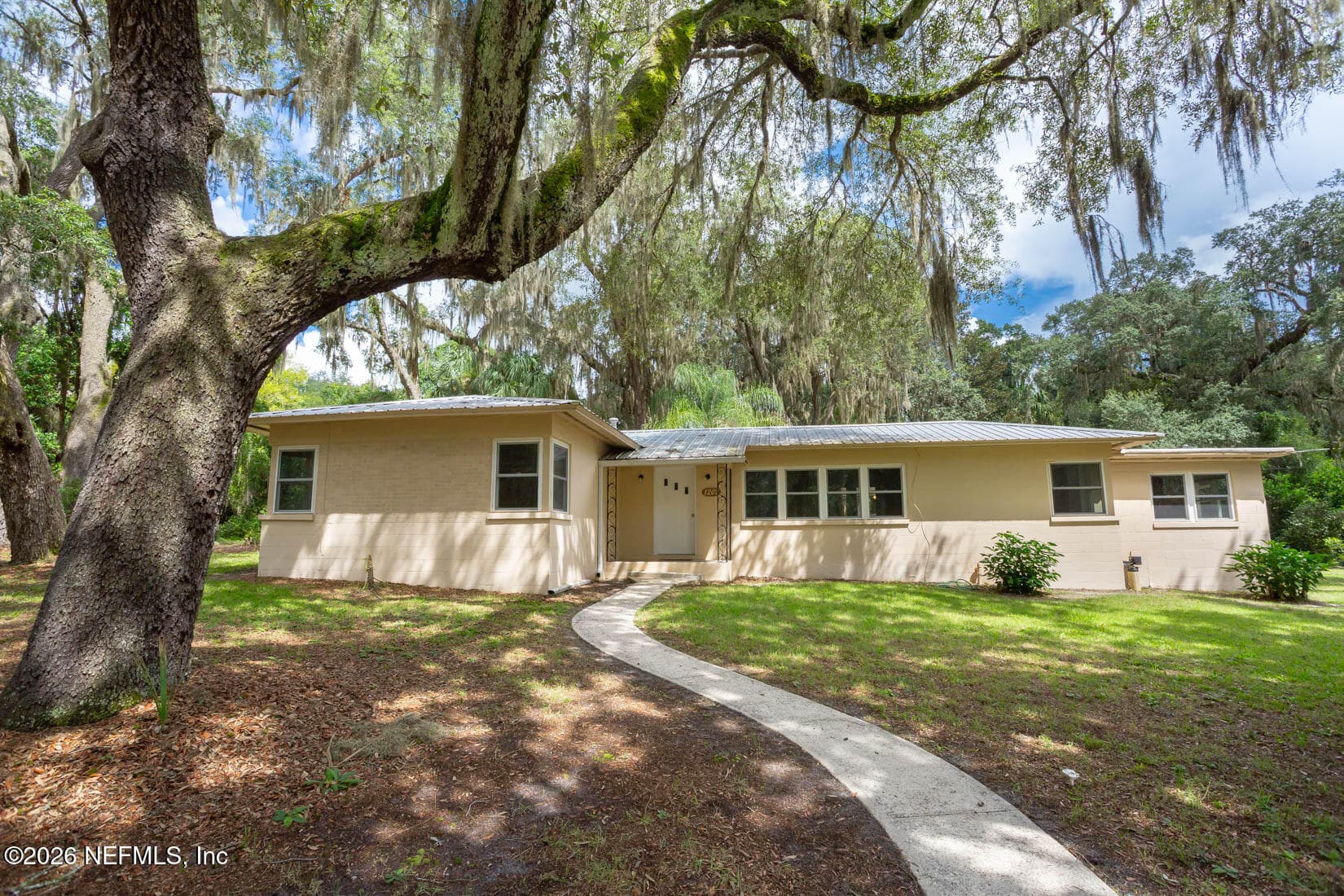 1202 KIRBY Street, Palatka, FL 32177, Palatka — exterior