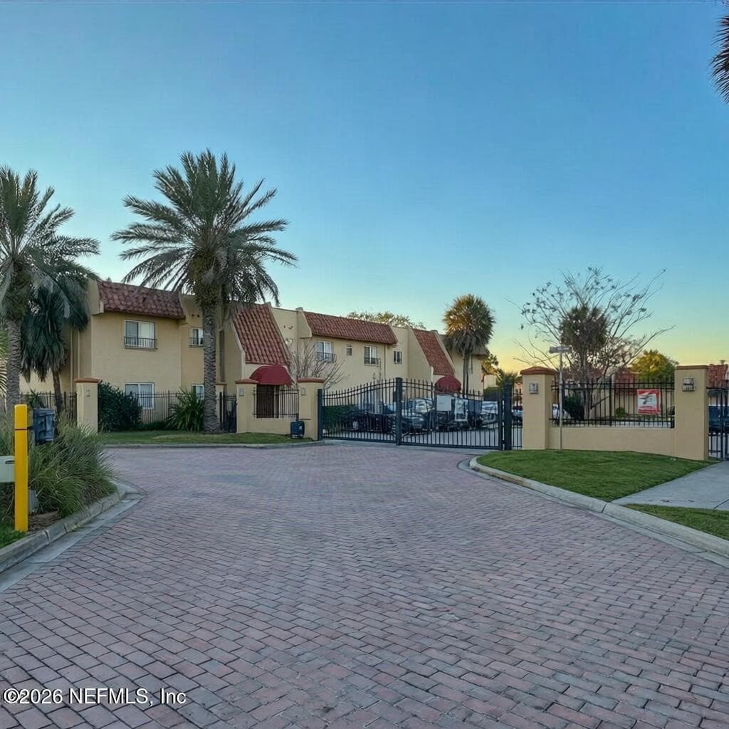 6654 BELL TOWER Court 5, Jacksonville, FL 32217, Jacksonville — photo 2