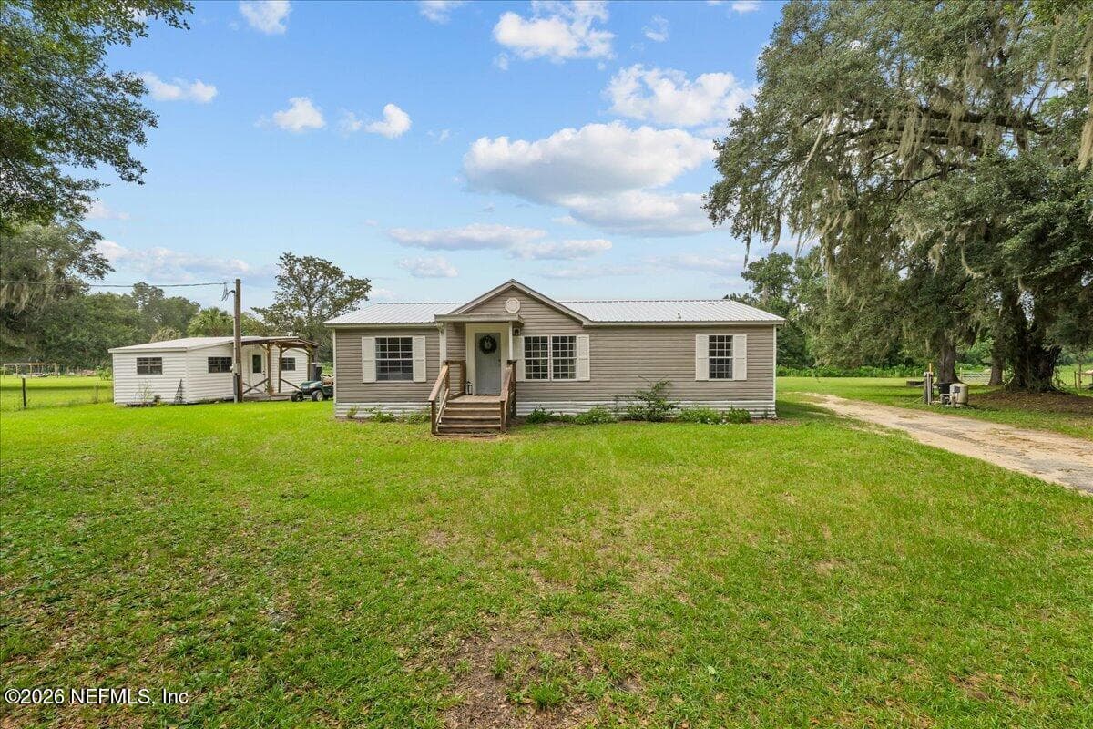 703 WALKER Drive, Interlachen, FL 32148, Interlachen — exterior
