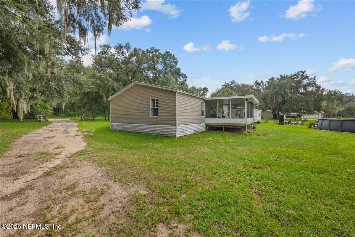 703 WALKER Drive, Interlachen, FL 32148, Interlachen — photo 2